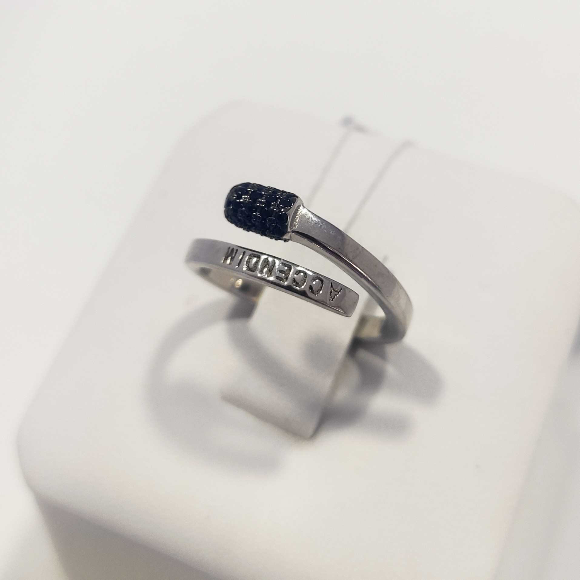 

Серебряное кольцо 9510249 спичка ТС с куб. цирконием 17,5 размер 14528