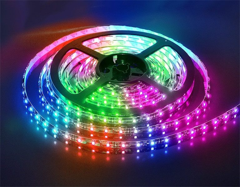 

Светодиодная лента Kronos LED 7 Color 5050 RGB 5м + блок (3338_sp)