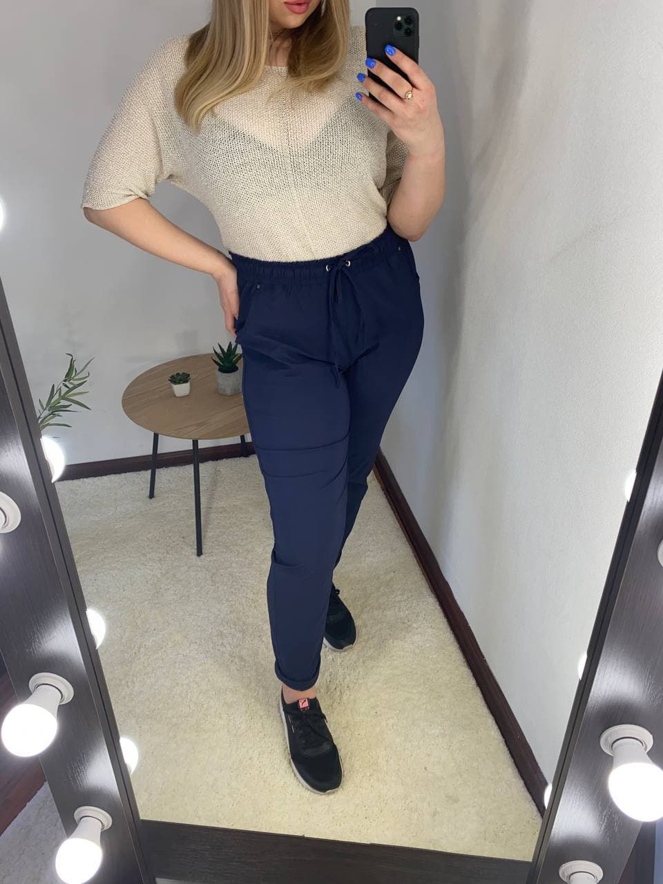 

Fashions • Женские брюки Viva Fashions 60 синий (015-нс)