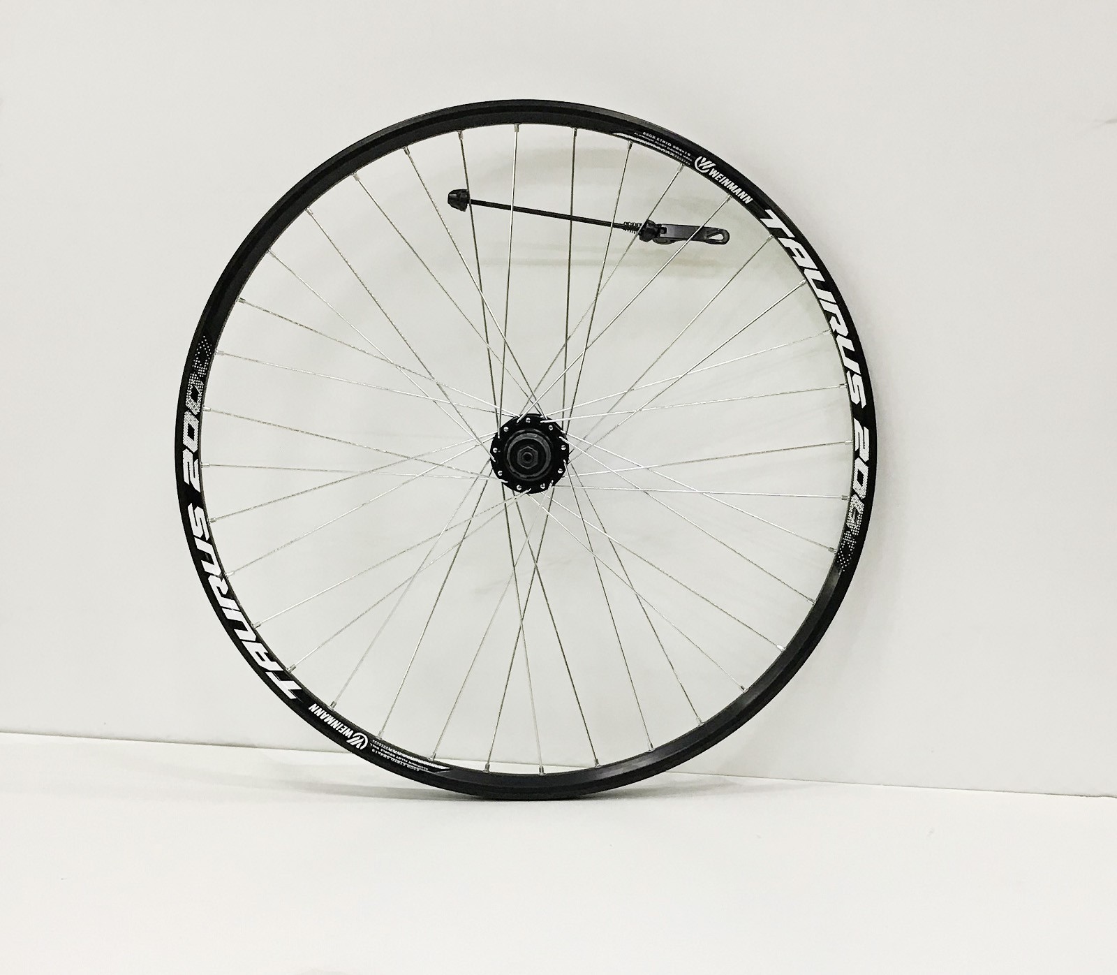 

Колесо на велосипед заднее 27,5" Velohit mod 3837 под кассету и дисковый тормоз