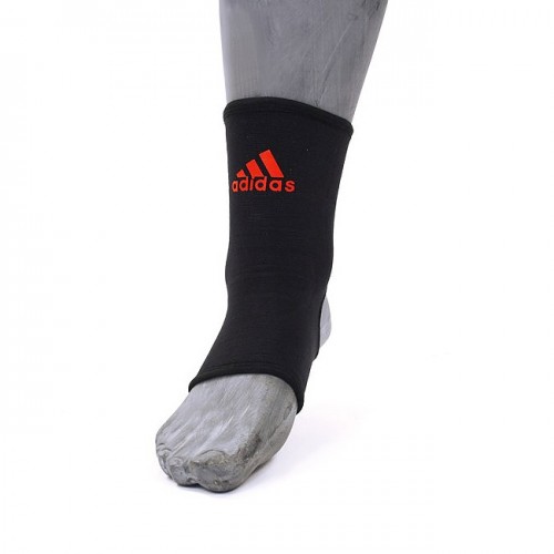 

Регулируемый фиксатор голени Adidas (L) ADSU-12313RD