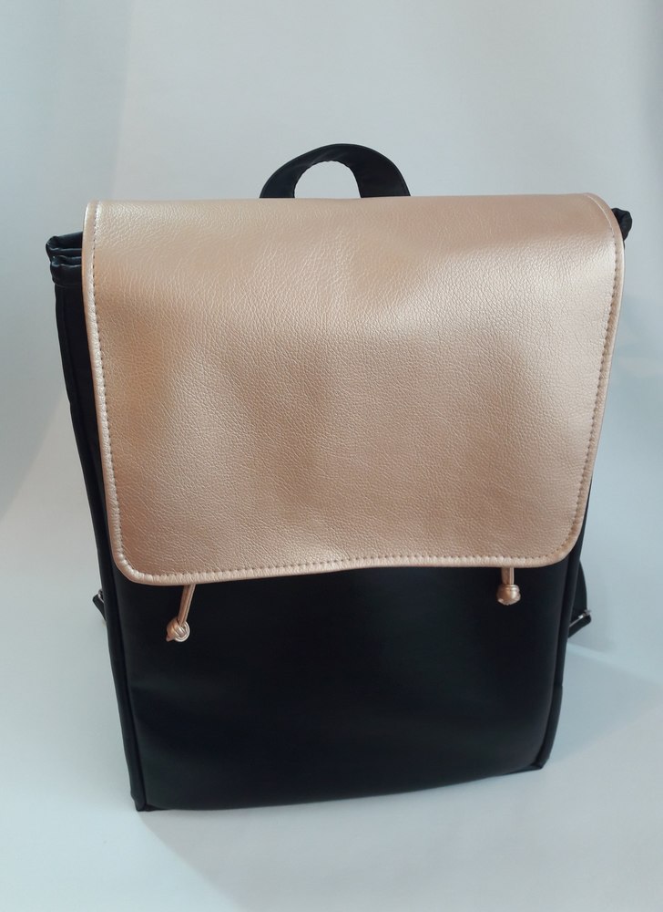 

Жіночий рюкзак Sambag Loft LA чорний з золотим