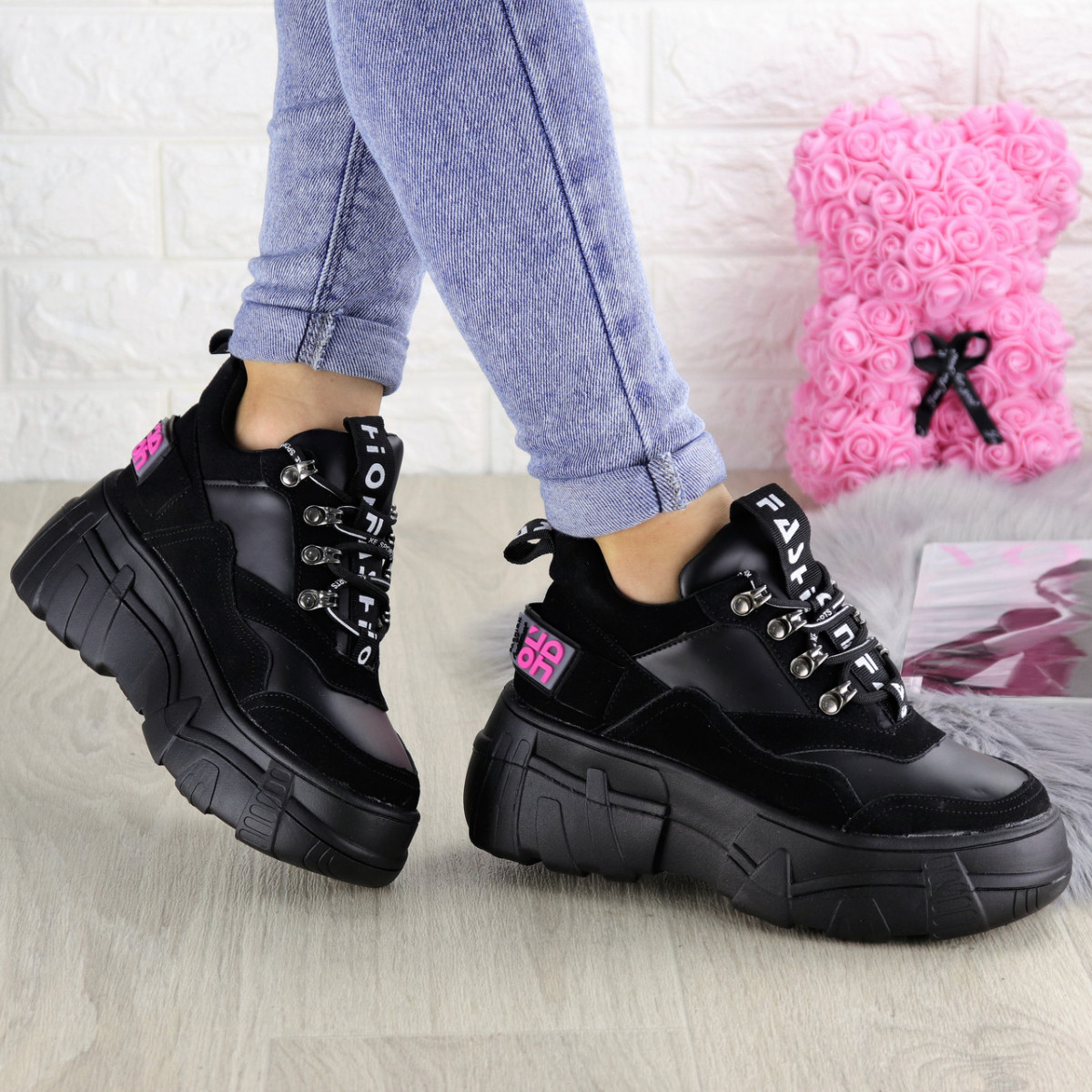 

Женские кроссовки Shoes Harper черные 1302 38 р