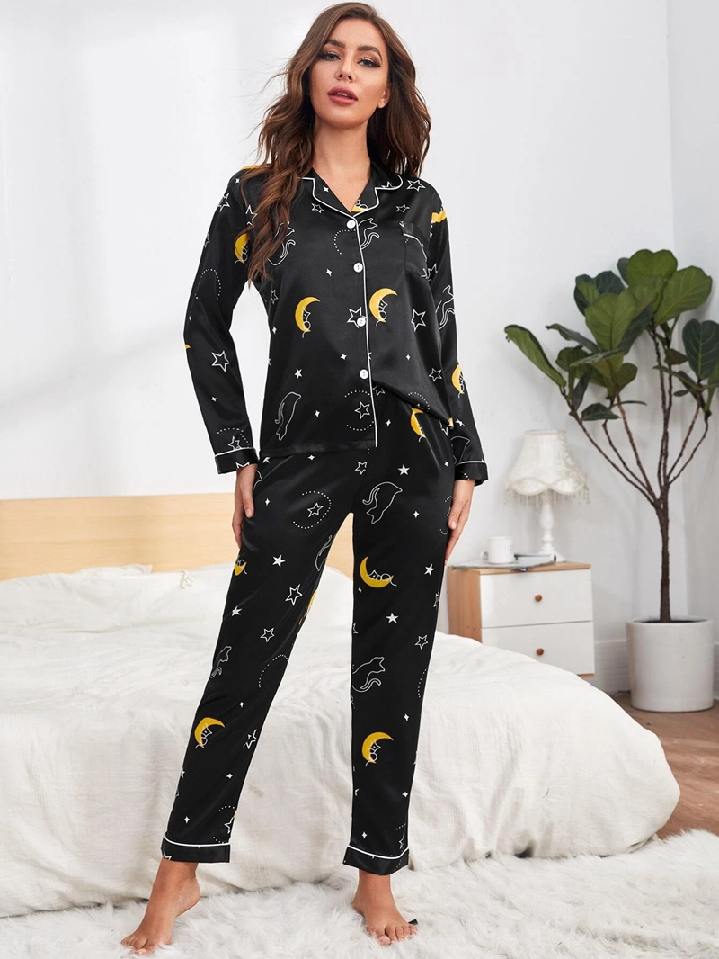 

Пижама женская с изображением луны и звезд черная Moon Berni Fashion (XL) Черный