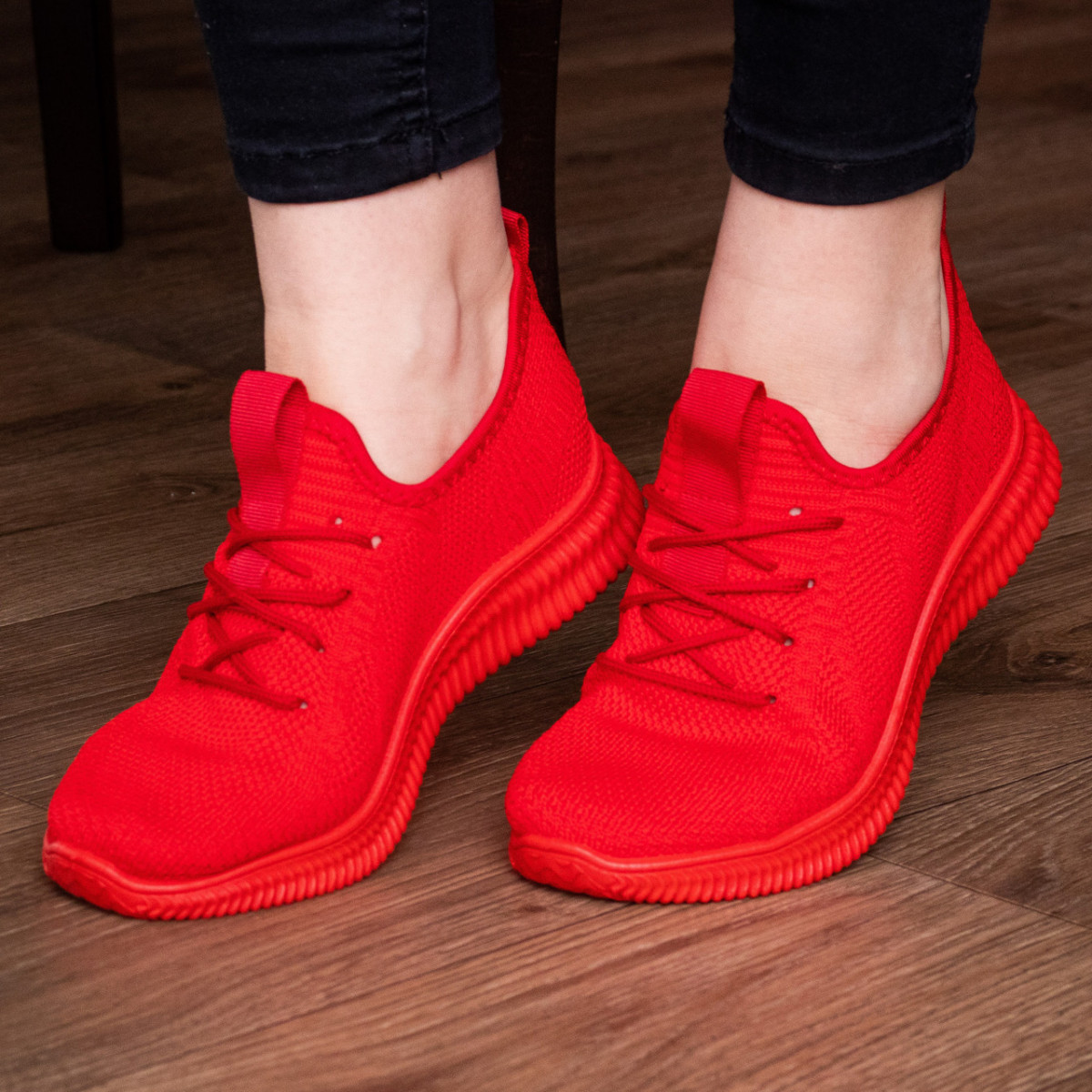 

Кроссовки женские Shoes Hussy 2883 37 размер 24 см Красный