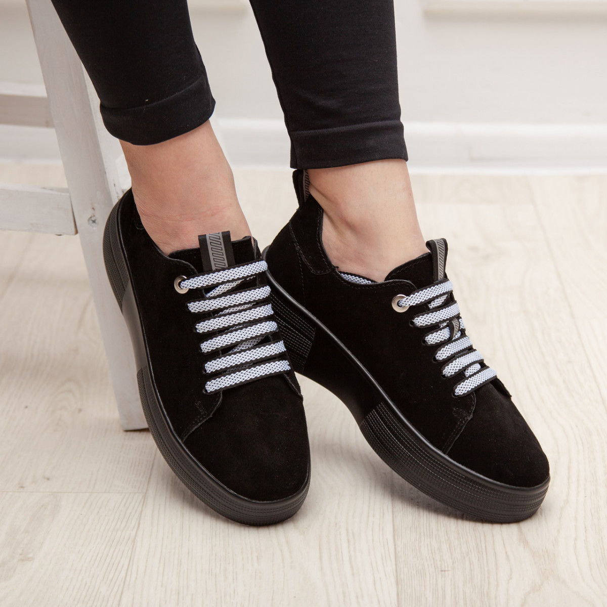 

Кроссовки женские Shoes Dalea 2937 38 размер 24 см Черный