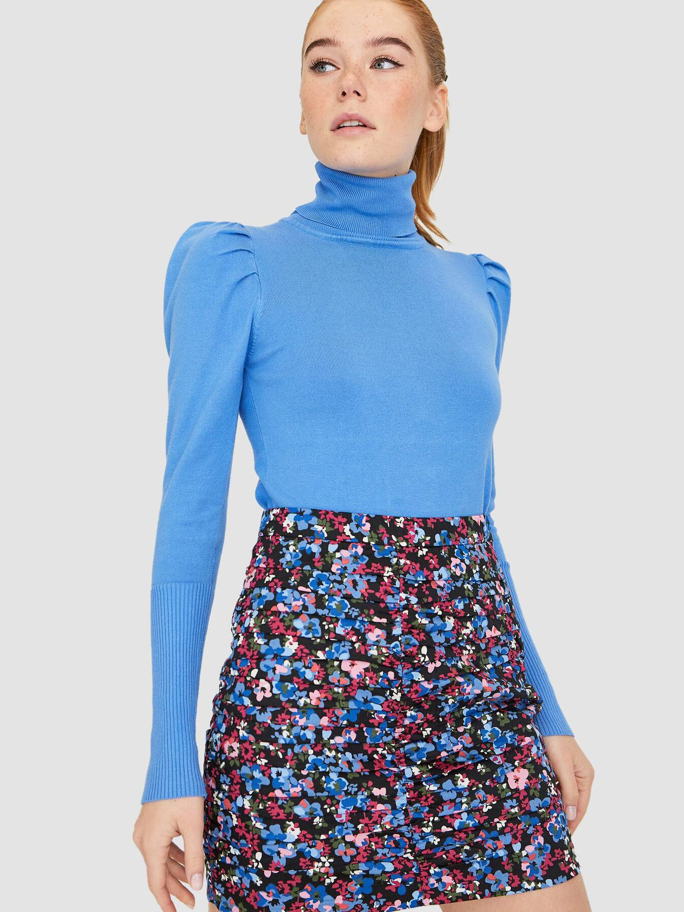 

Водолазка Stradivarius 01558713045 M Голубая