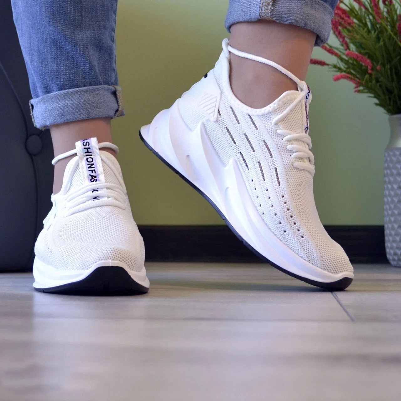 

Кроссовки женские белые Violeta 8056white на подошве шарк летние текстиль 40р (25,5 см) b-280