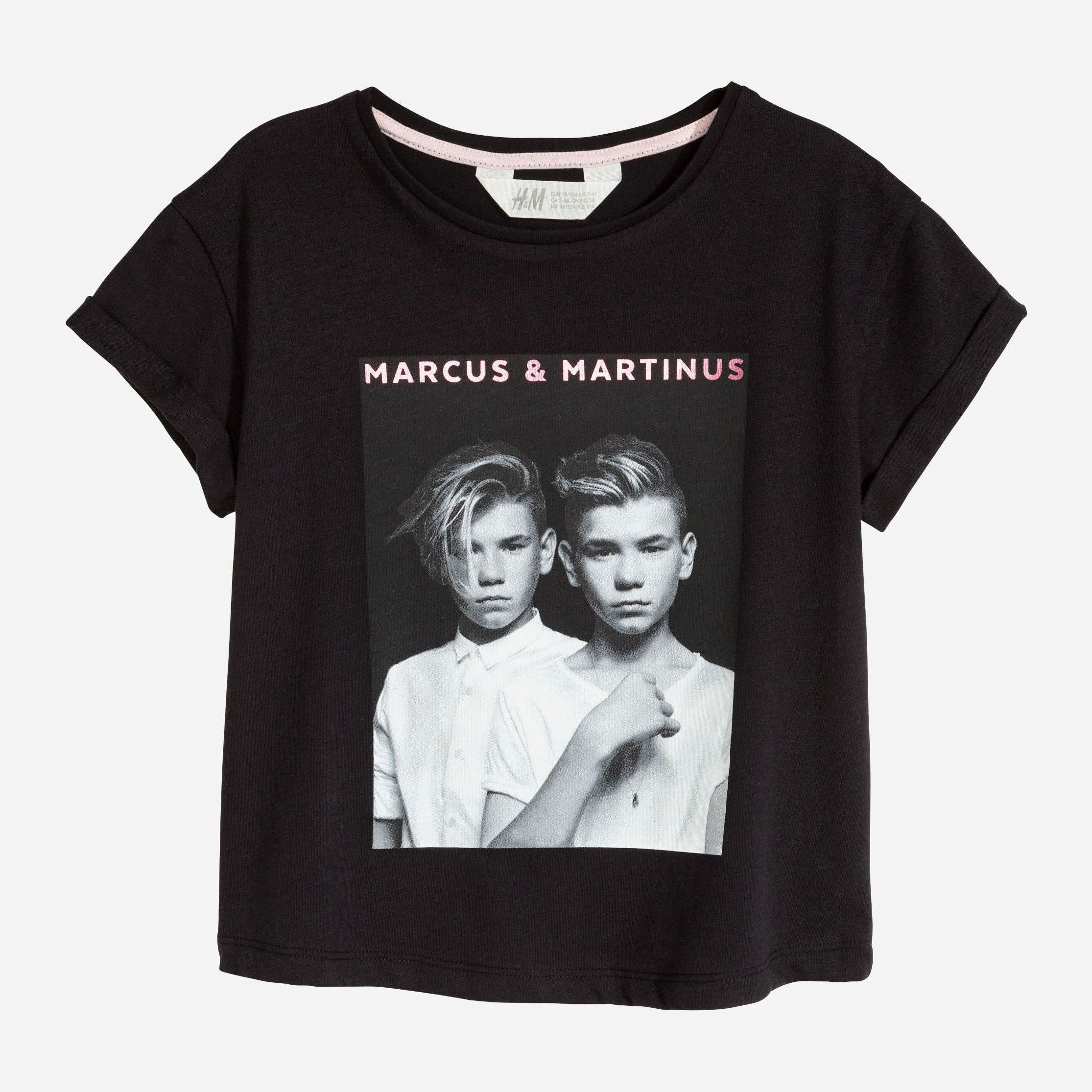

Футболка H&M 5899756-AAPU 98-104 см Черная с принтом