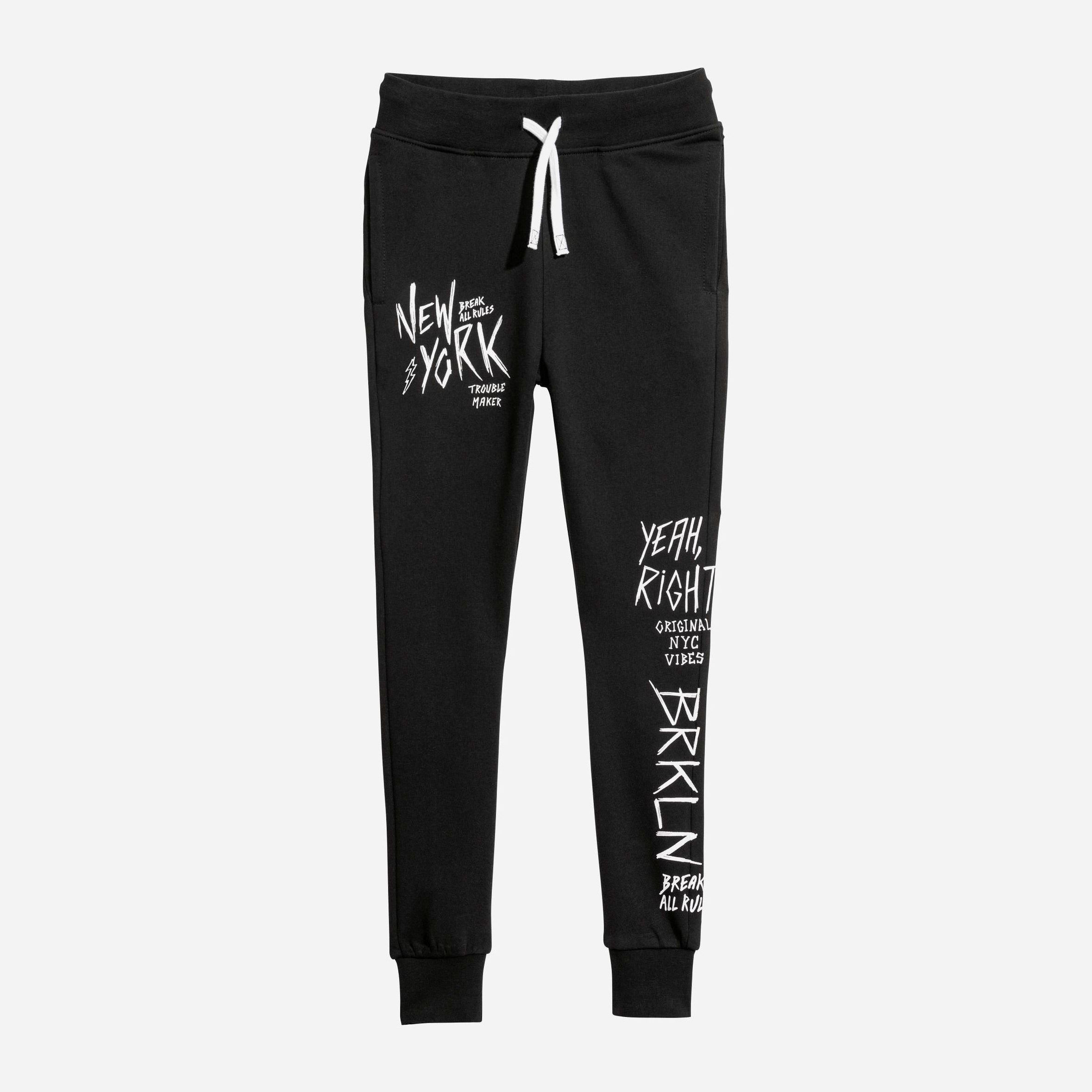 

Спортивные штаны H&M 5767197-ABTO 152 см Черные с белым принтом
