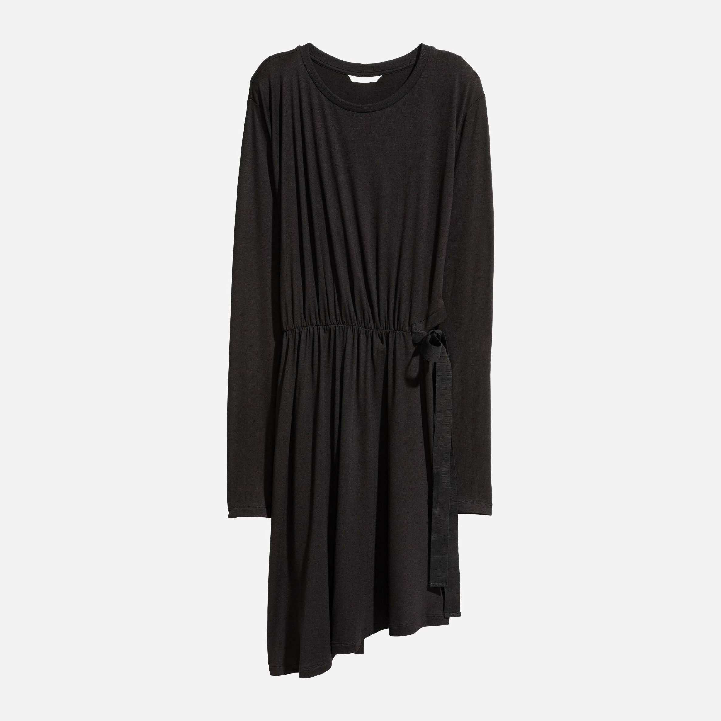 

Платье H&M 5725076-AAAD 34 Черное