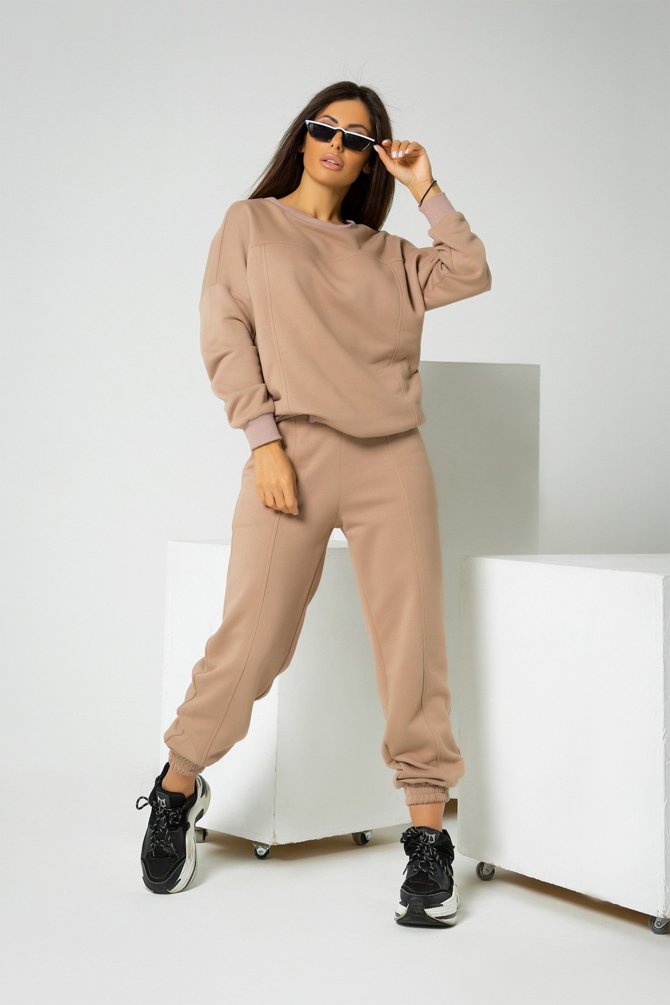 

Спортивный костюм Кристи 7789151 42 бежевый