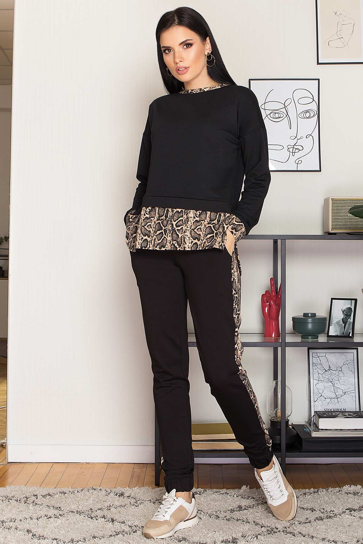 

Женский брючный костюм Dia Cosa DC-399  черный (DC-399_Black, Женский брючный костюм Dia Cosa DC-399 44 черный (DC-399_Black)