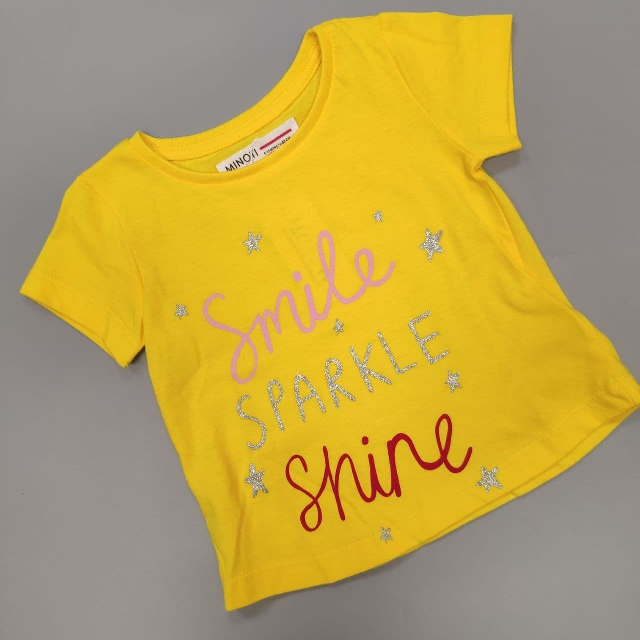 

Футболка для девочек с коротким рукавом Minoti 13116 Smile Sparkle Shine 80р. Желтый