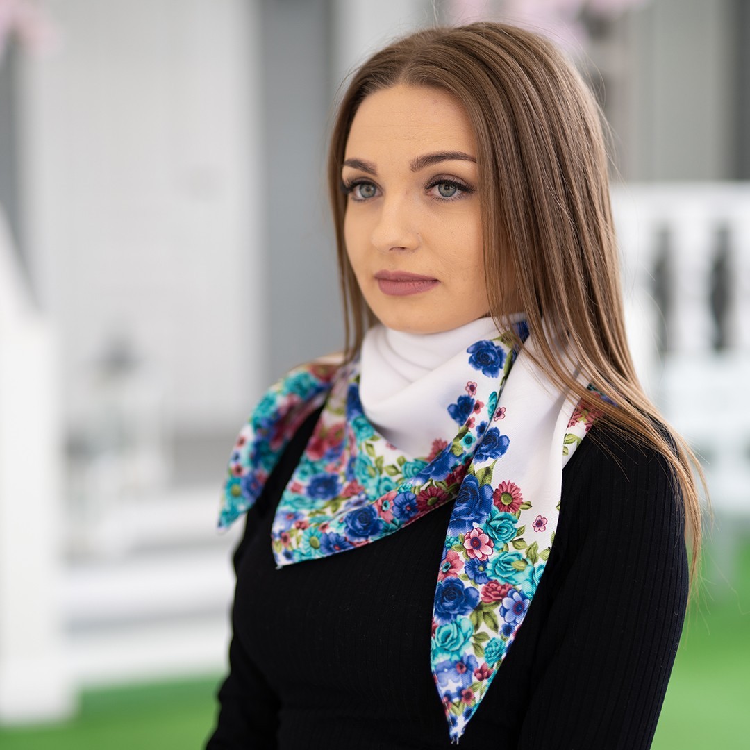 

Женский шерстяной платок Цветочный Рай 1339.1