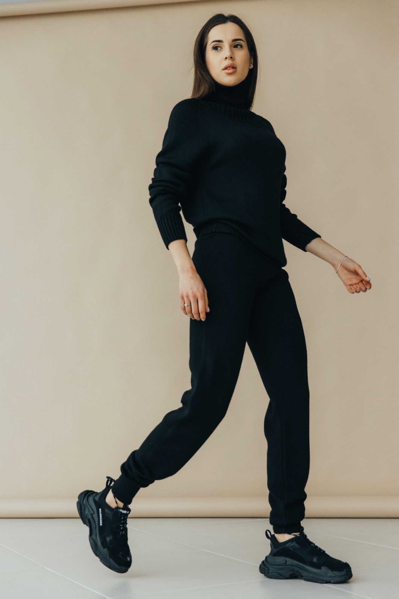 

Костюм ON WEAR 493-49 черный