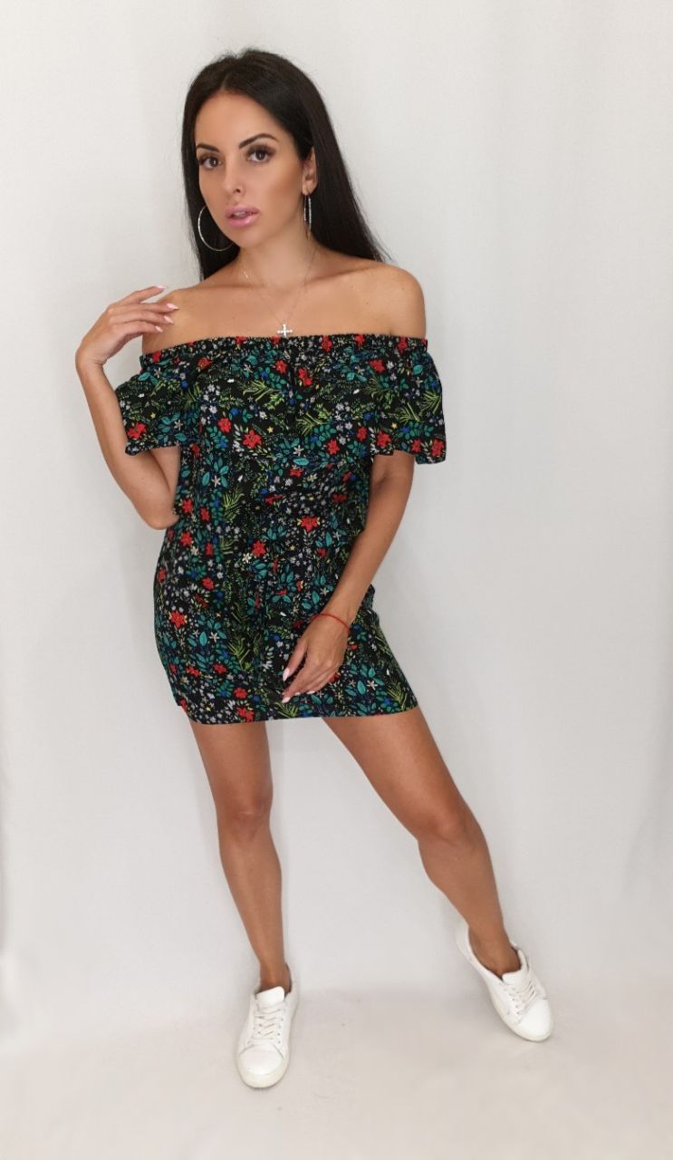 

Fashions • Платье Рейли Fashions 48 зеленый