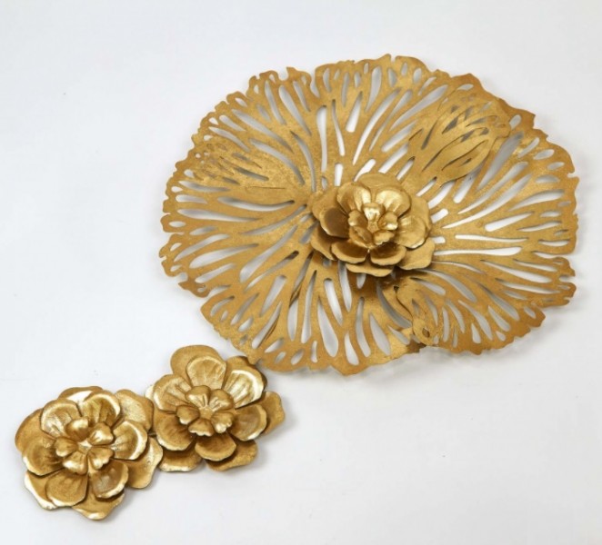 

Металлическая настенная композиция Decsty Gold flower 3 шт