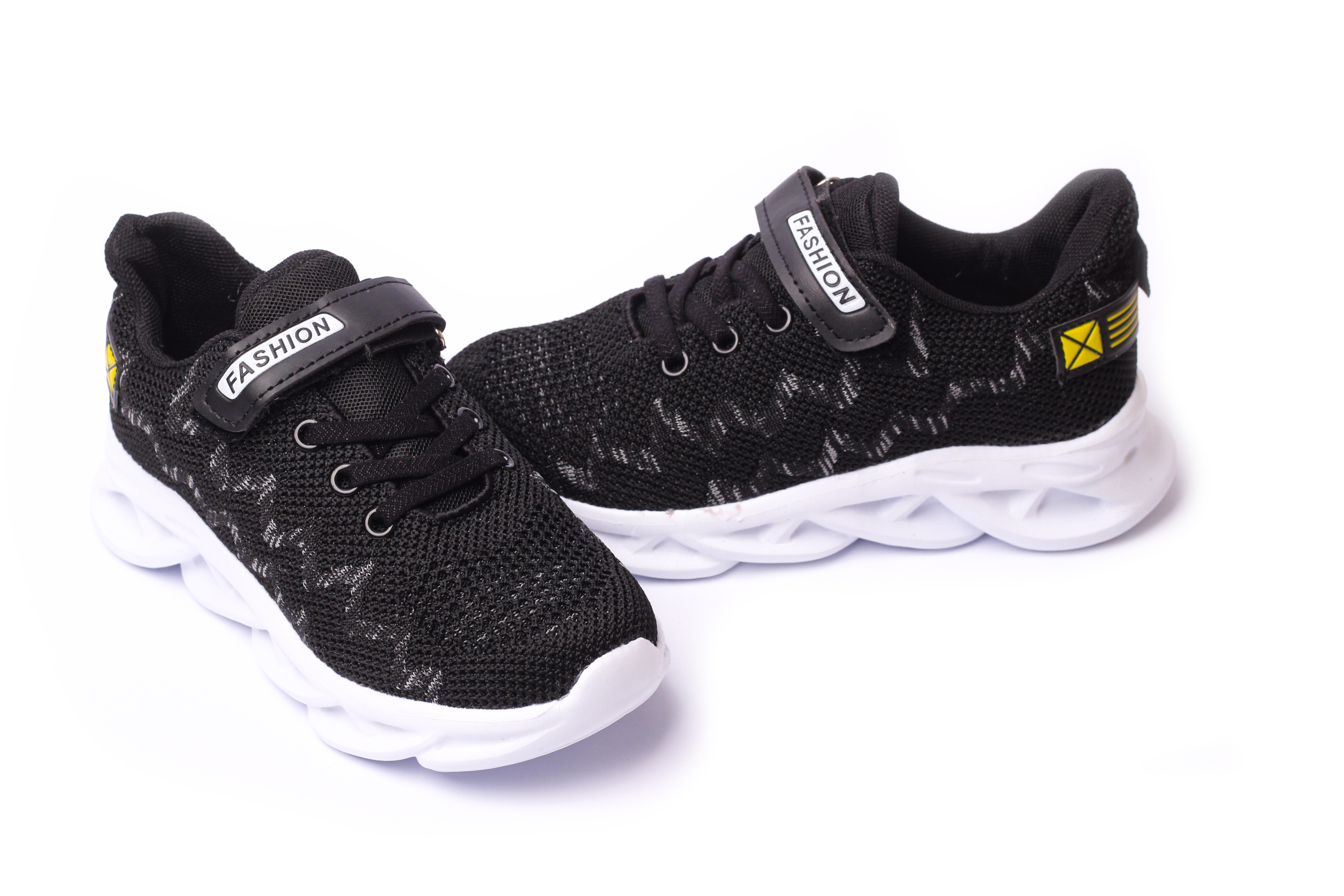 

Кроссовки ERRA 2510-12BBLACK/GREY черно-серый 26 2000903168218