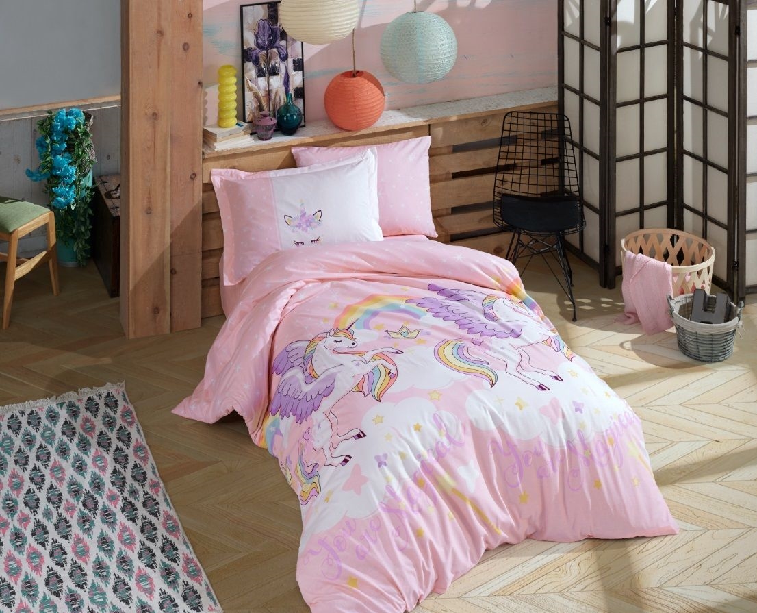 

Комплект постельного белья HOBBY Poplin Magical рожевий 160*220/1*50*70