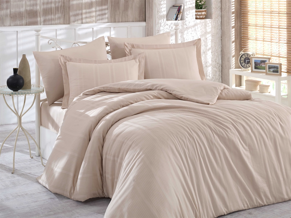 

Комплект постельного белья HOBBY Exclusive Sateen Diamond Stripe бежевий 2*160*220/2*50*70+2*70*70