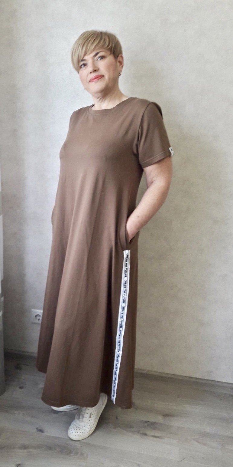 

Платье MARSHAL ПЛ-195  темно-бежевое, Платье MARSHAL ПЛ-195 L темно-бежевое