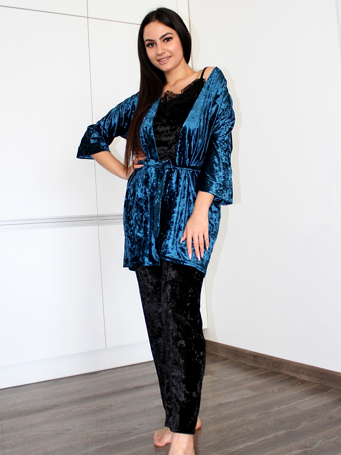 

Пижама Ghazel 17111-11  Изумрудный/Черный, Пижама Ghazel 17111-11 42 Изумрудный/Черный