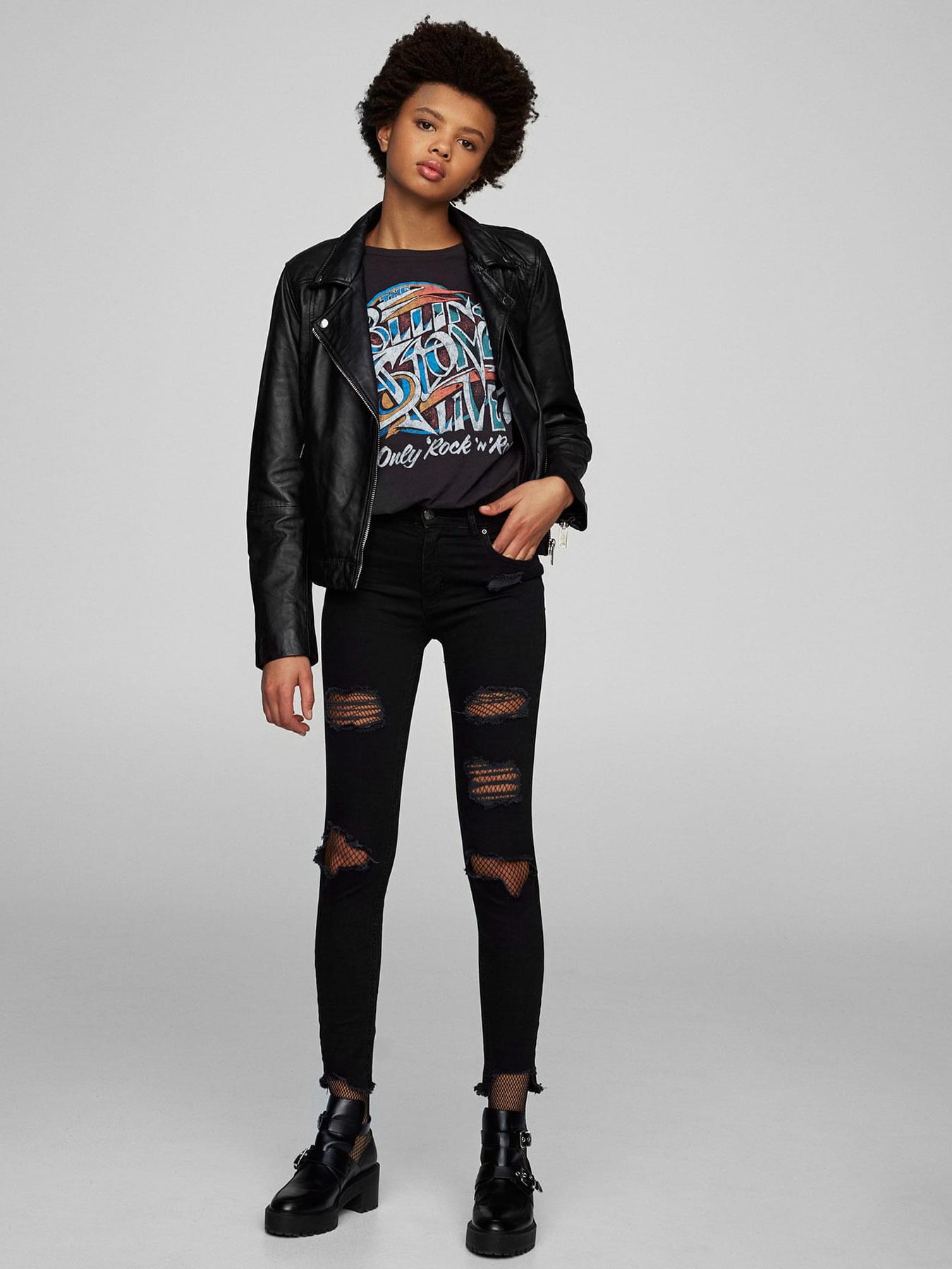 

Джинсы Pull & Bear 5685/327/800-AAAD 32 Черные