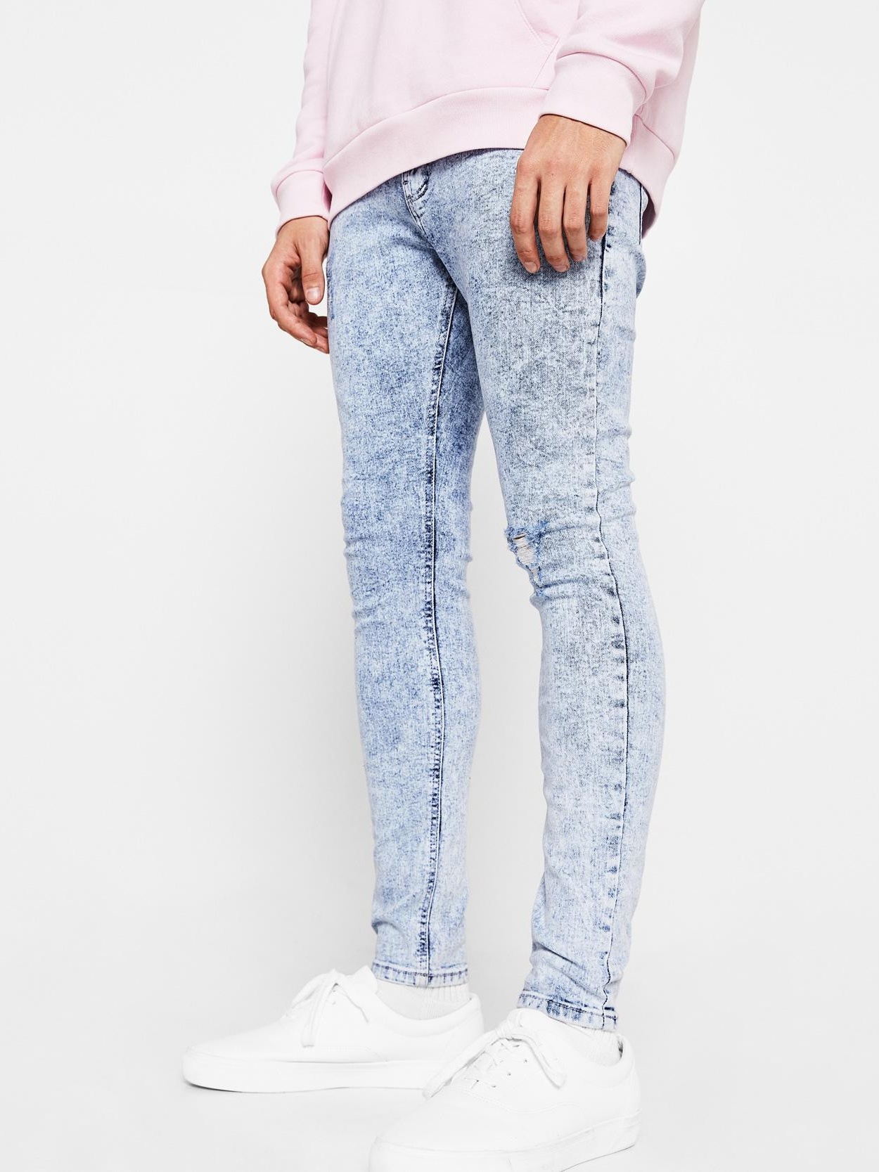 

Джинсы Bershka 0266/534/433-ABHD 40 Голубые-белые