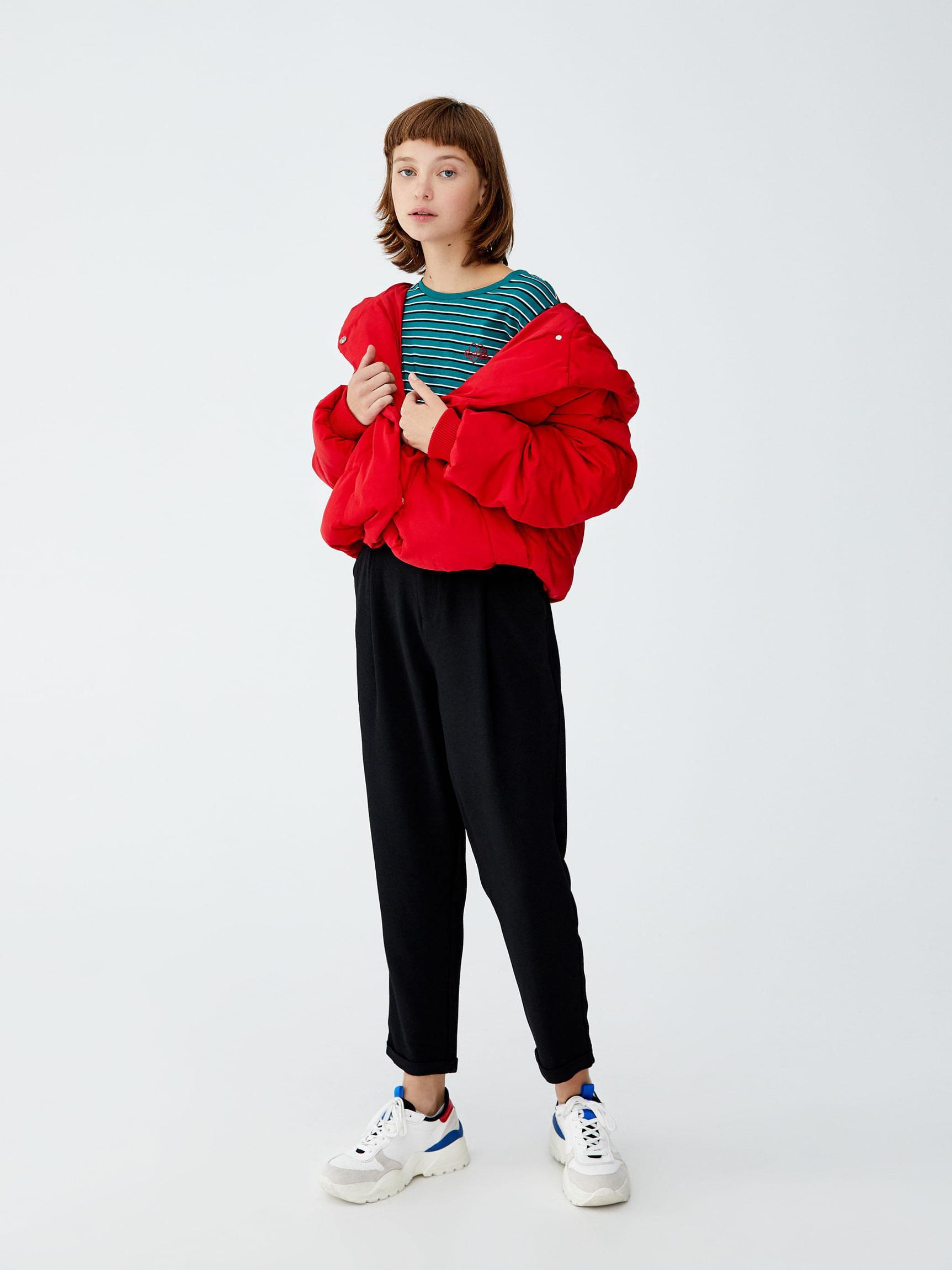 

Брюки Pull & Bear 9680/302/800-AAAD XL Черные