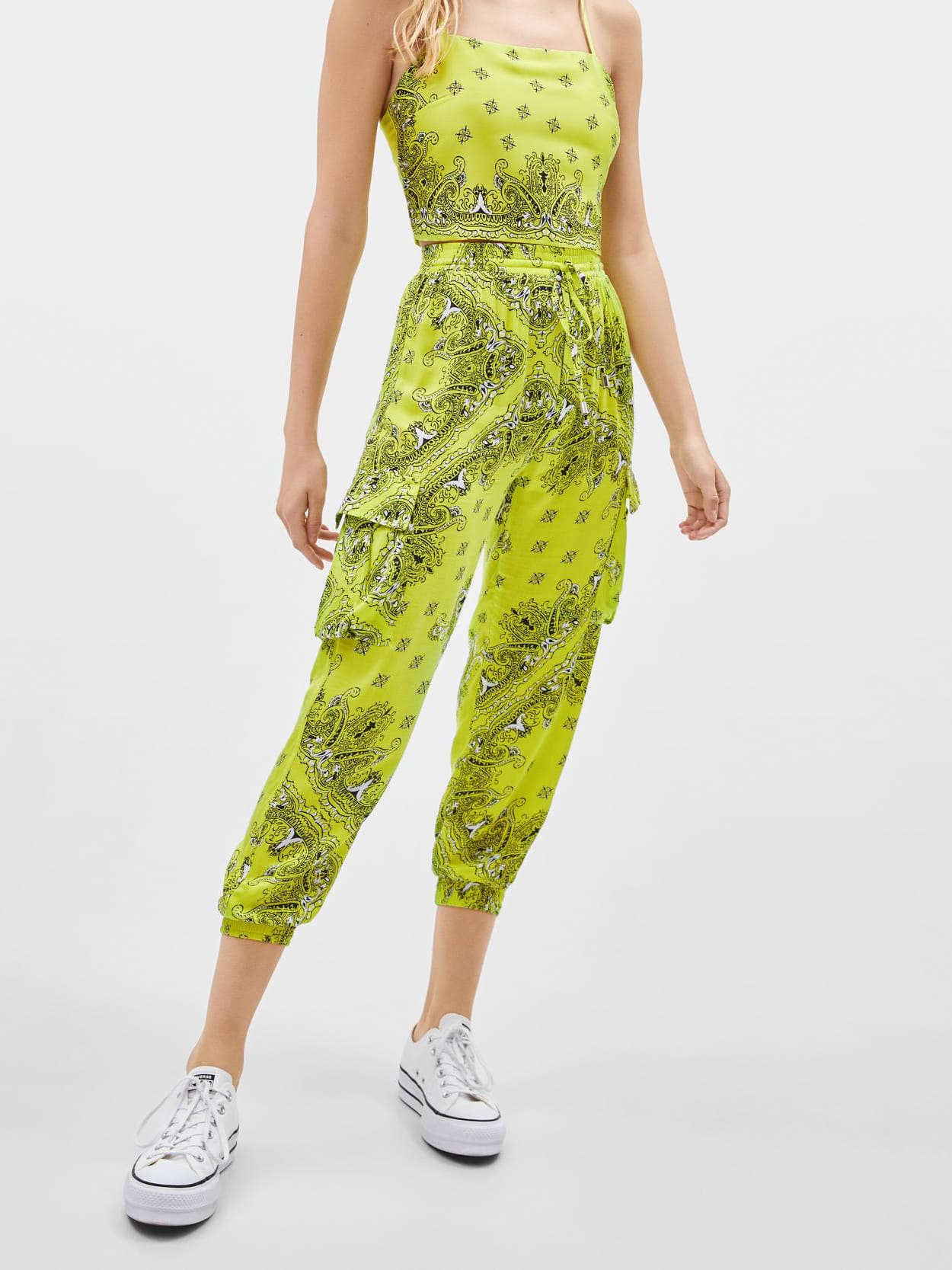 

Брюки Bershka 0104/962/520-AAYK M Салатовые