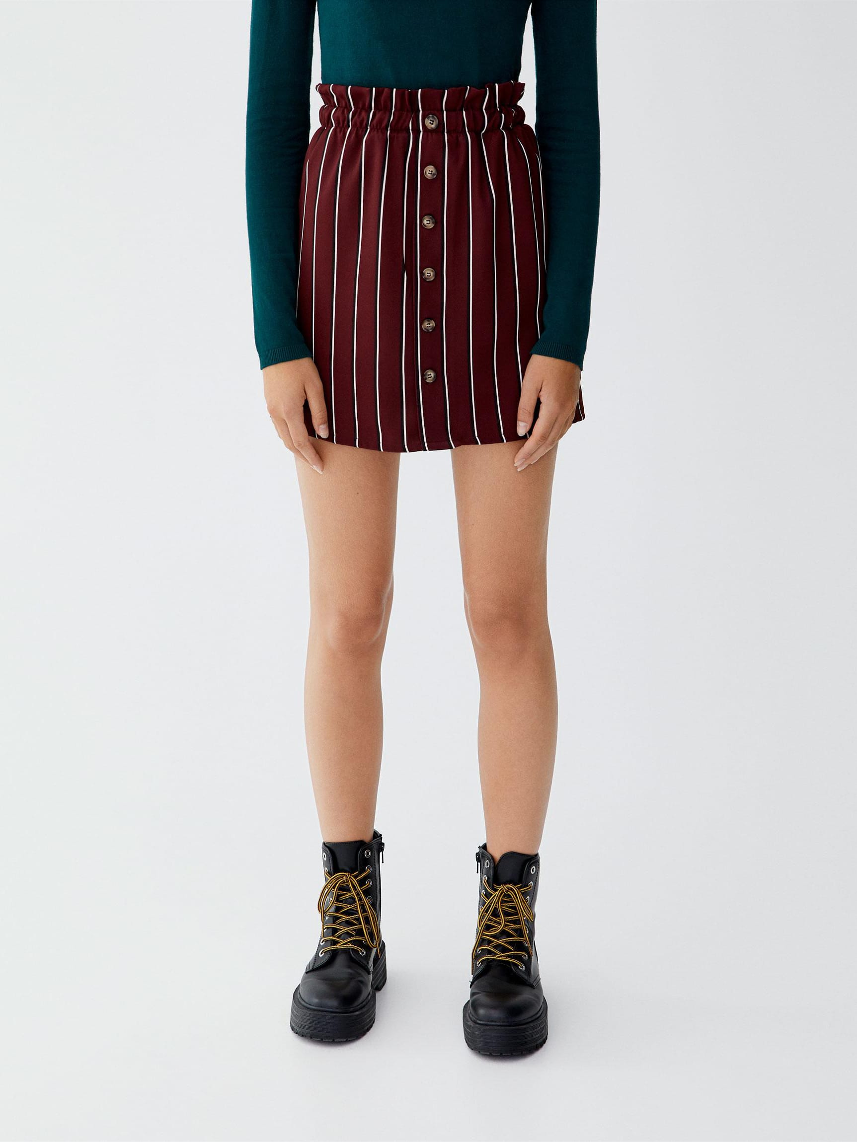 

Юбка Pull & Bear 9398/379/605-ADQT M Бордовая