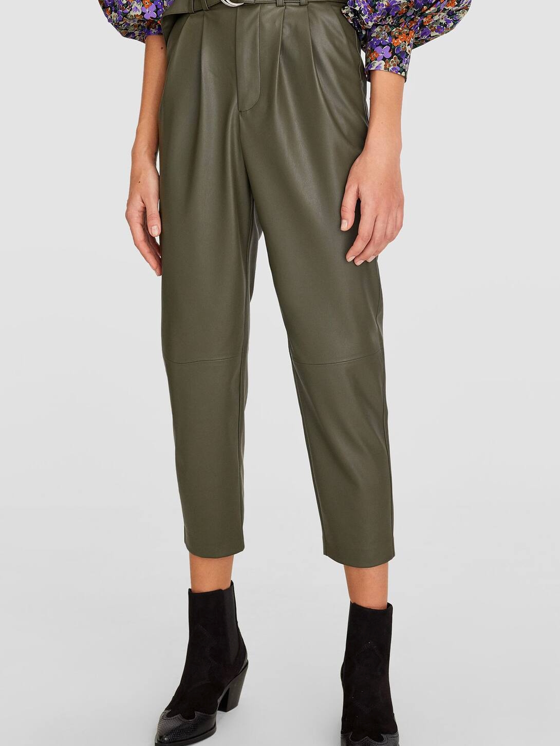 

Брюки Stradivarius 04545060550 32 Хаки