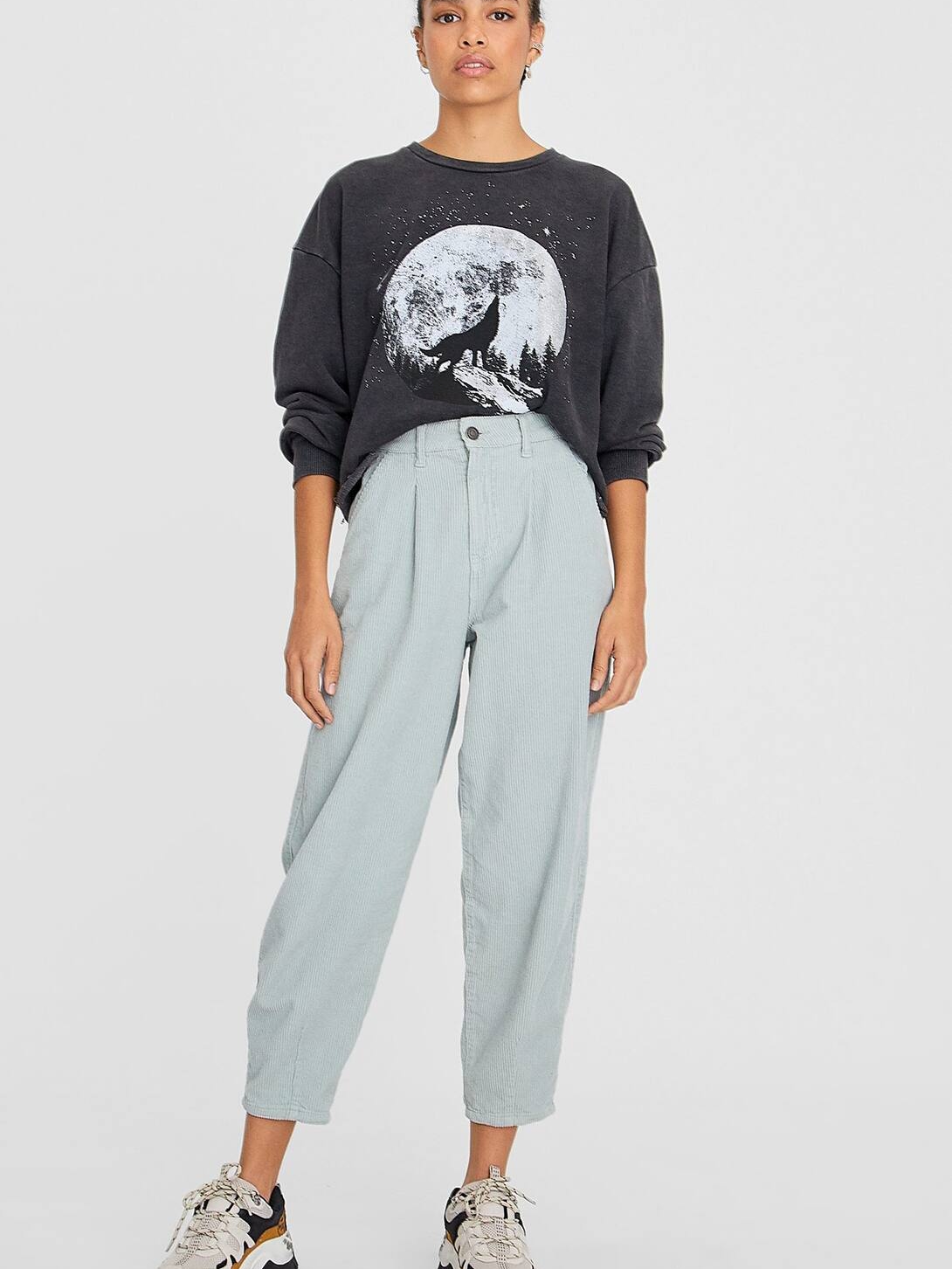 

Брюки вельветовые Stradivarius 08440508508 32 Оливковые