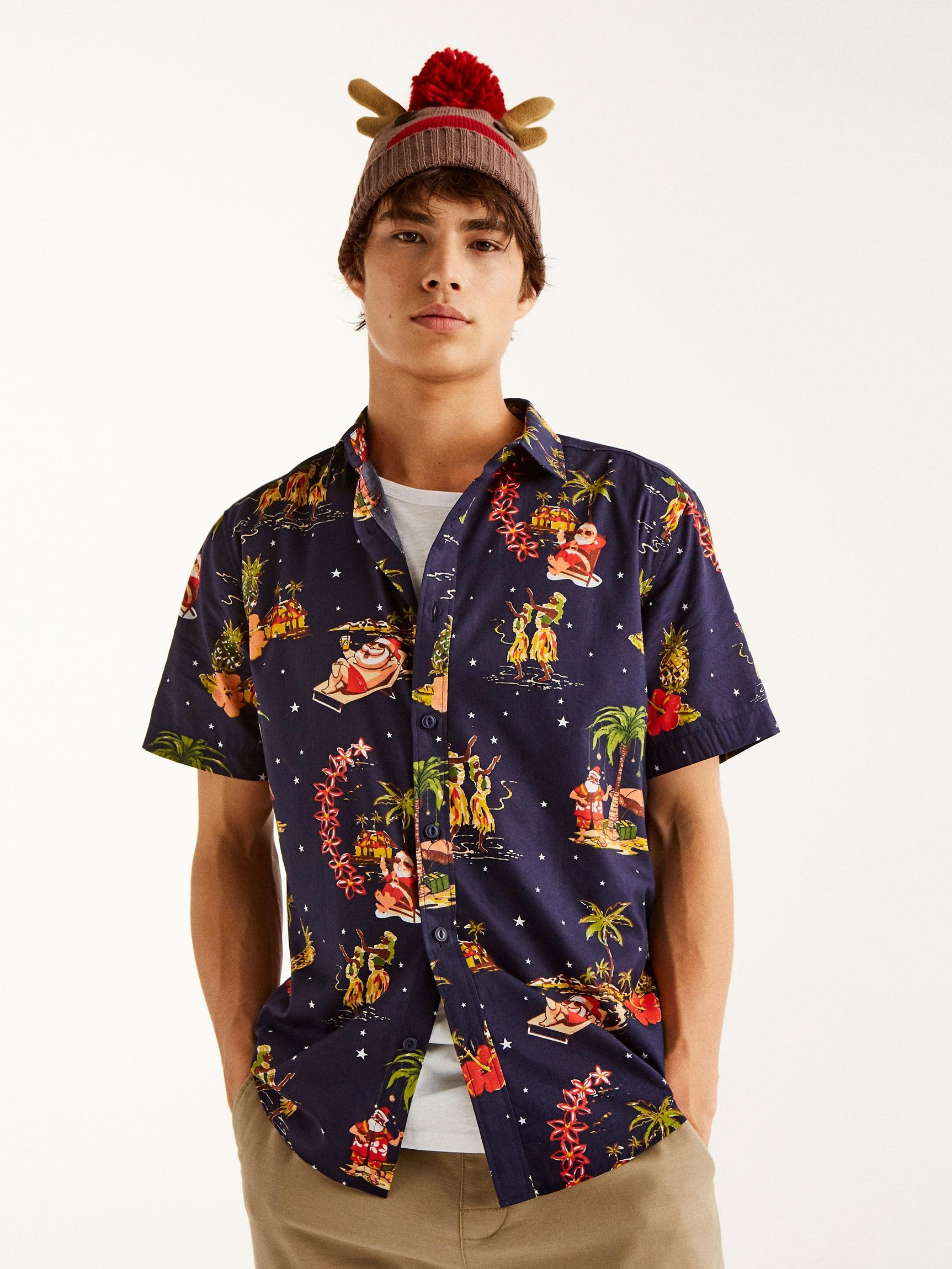 

Рубашка Pull & Bear 5472/522/400-AANS M Синяя в узоры