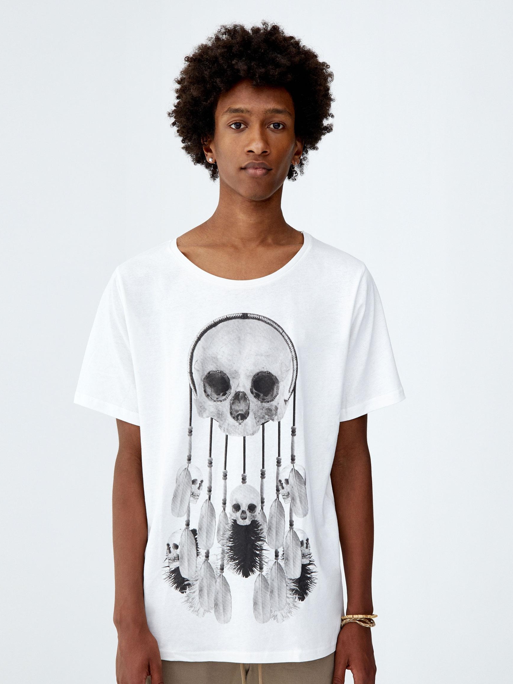 

Футболка Pull & Bear 9231/552/251-ABBU S Молочная с принтом