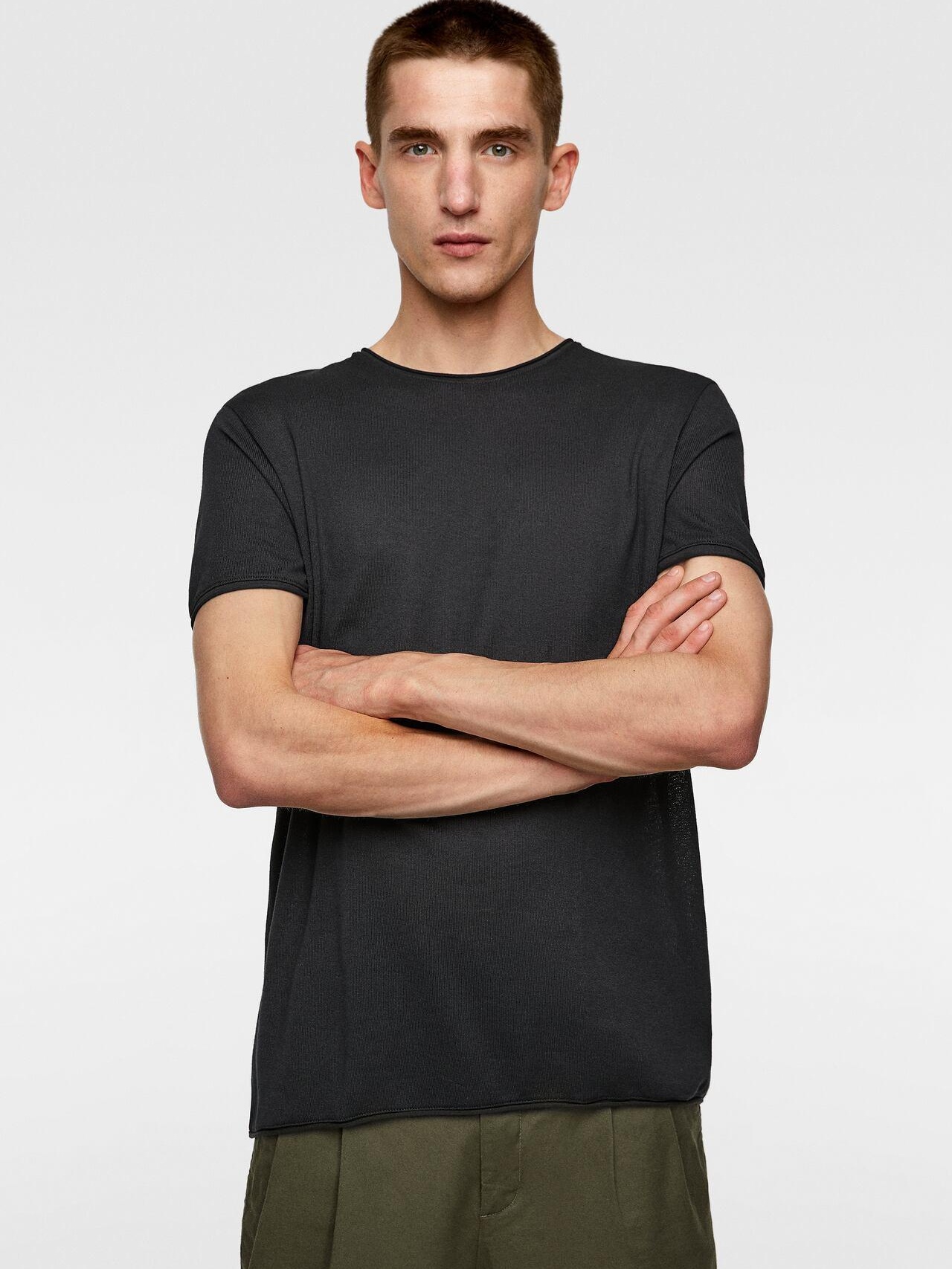 

Футболка Zara 4231/400/800-AAAD M Черная