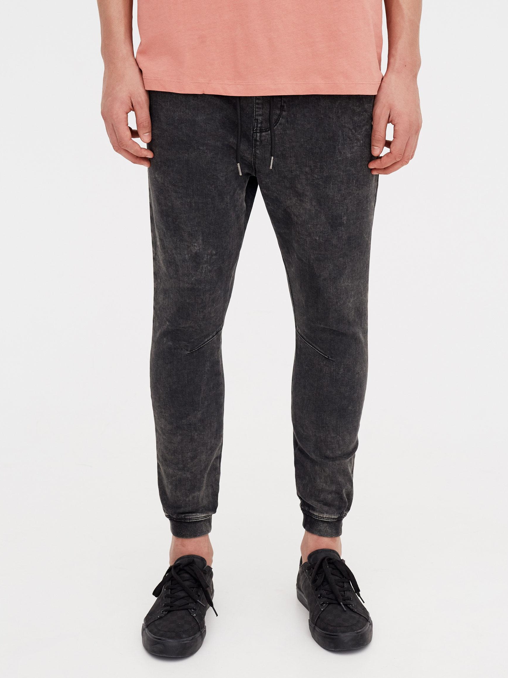 

Джинсы Pull & Bear 5688/535/800-AAZJ S Светло-черные