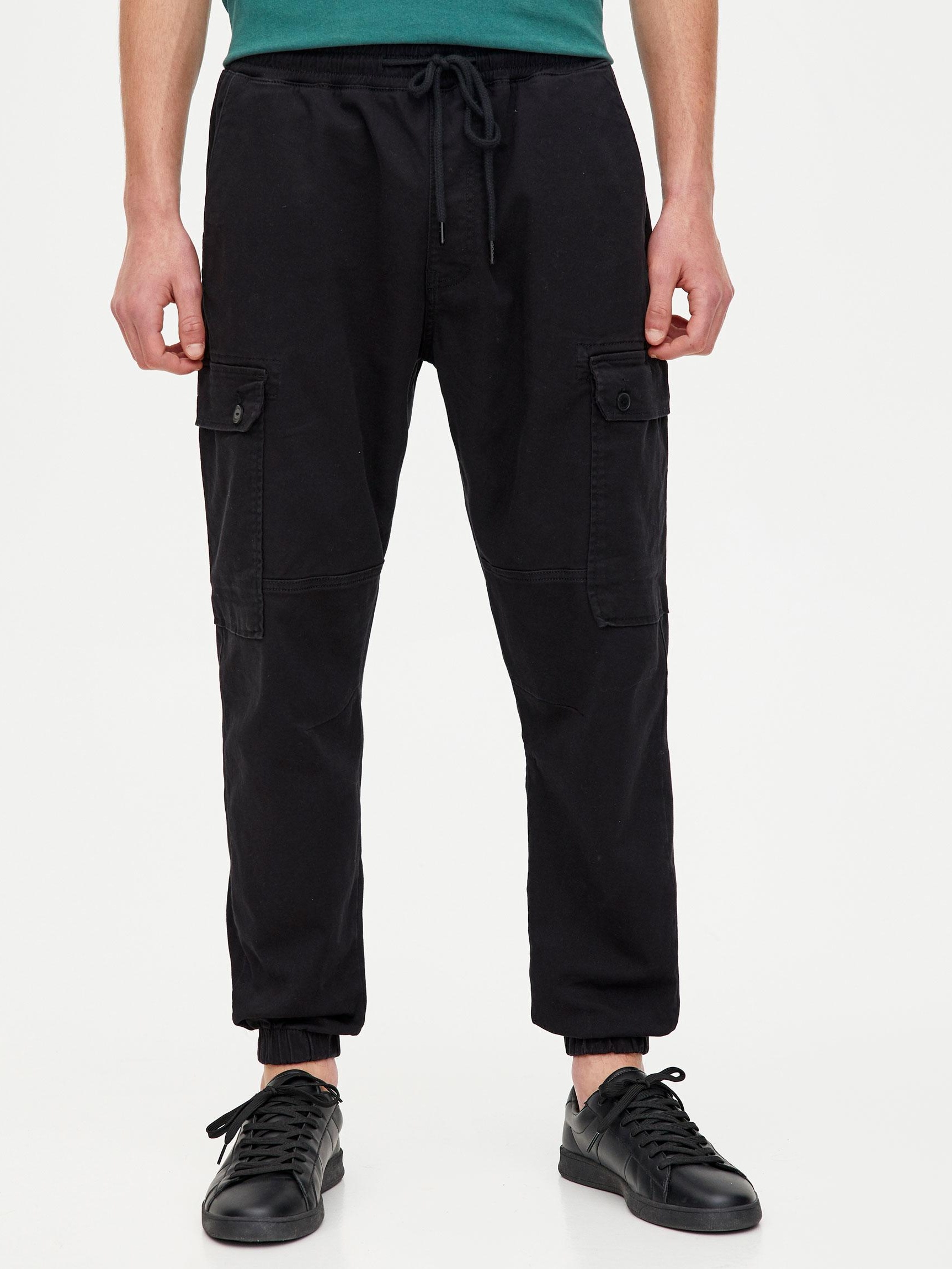 

Брюки Pull & Bear 5679/546/800-AAAD XXL Черные