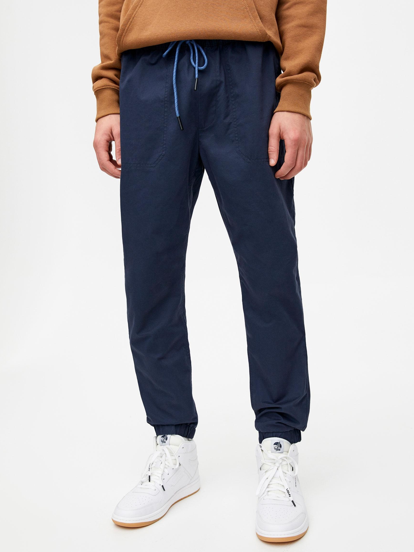 

Брюки Pull & Bear 5679/502/401-AAQJ XS Темно-синие