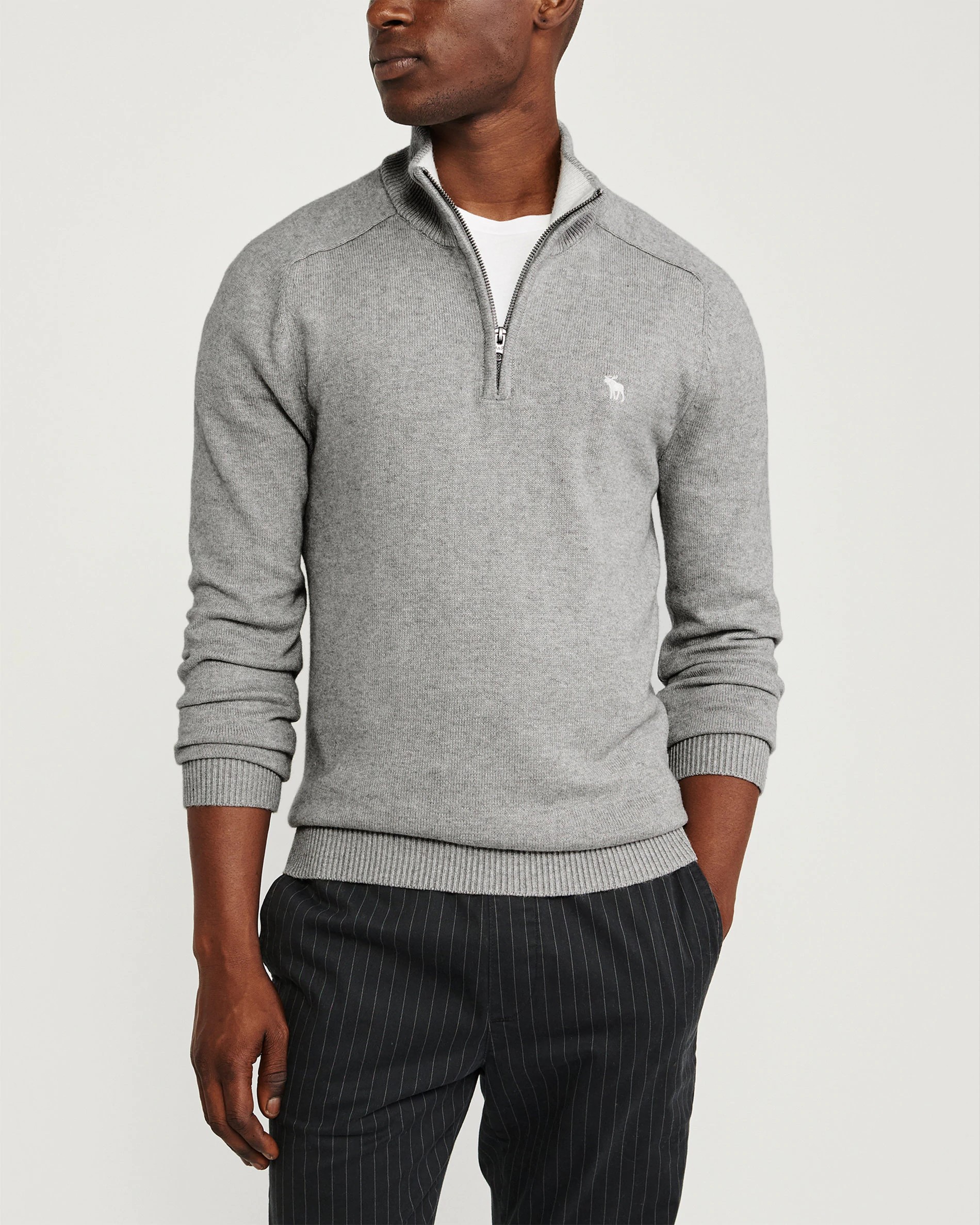 

Свитер Abercrombie & Fitch AF6146M M Светло-серый