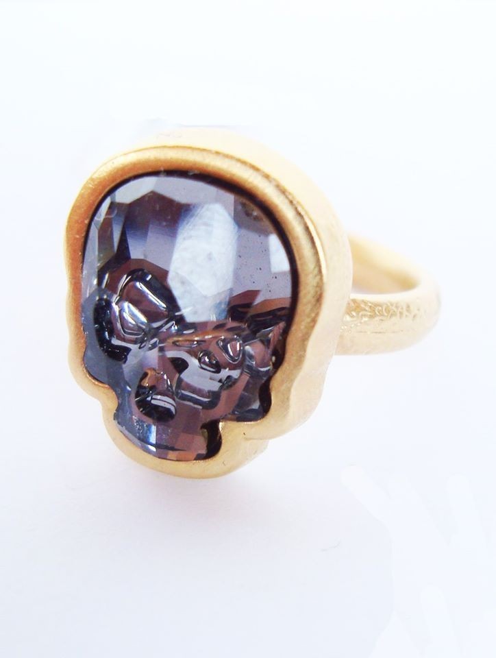

Кольцо череп с серым кристаллом Сваровски DANON R1143GF17 medium