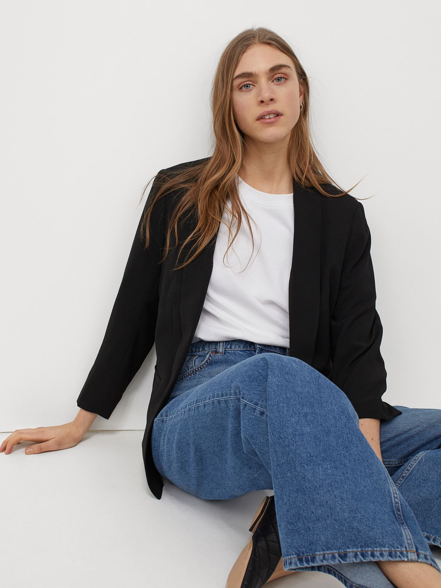 

Пиджак H&M 728156a99 S Черный