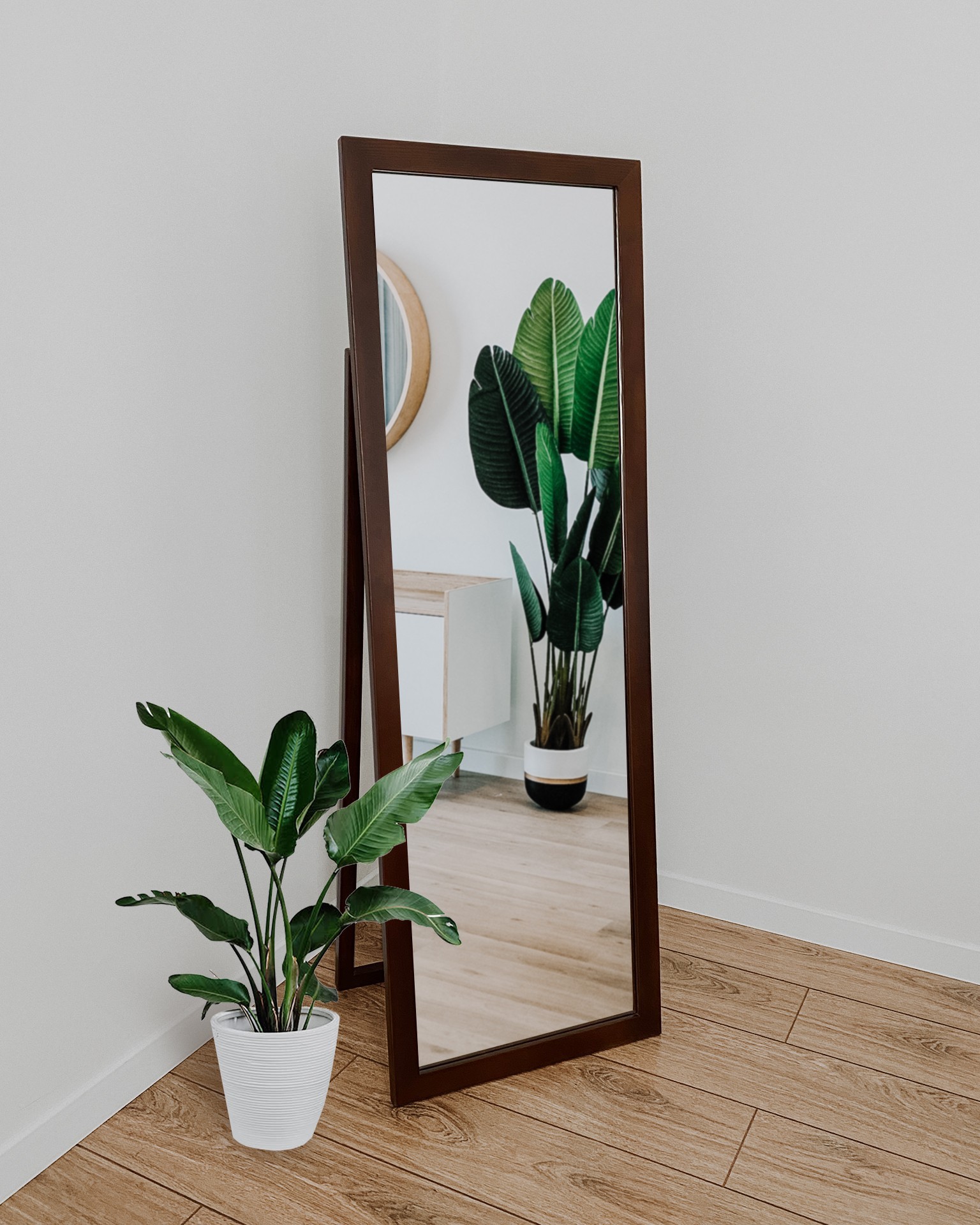 

Зеркало напольное в деревянной раме HomeDeco темно-коричневое 170х50