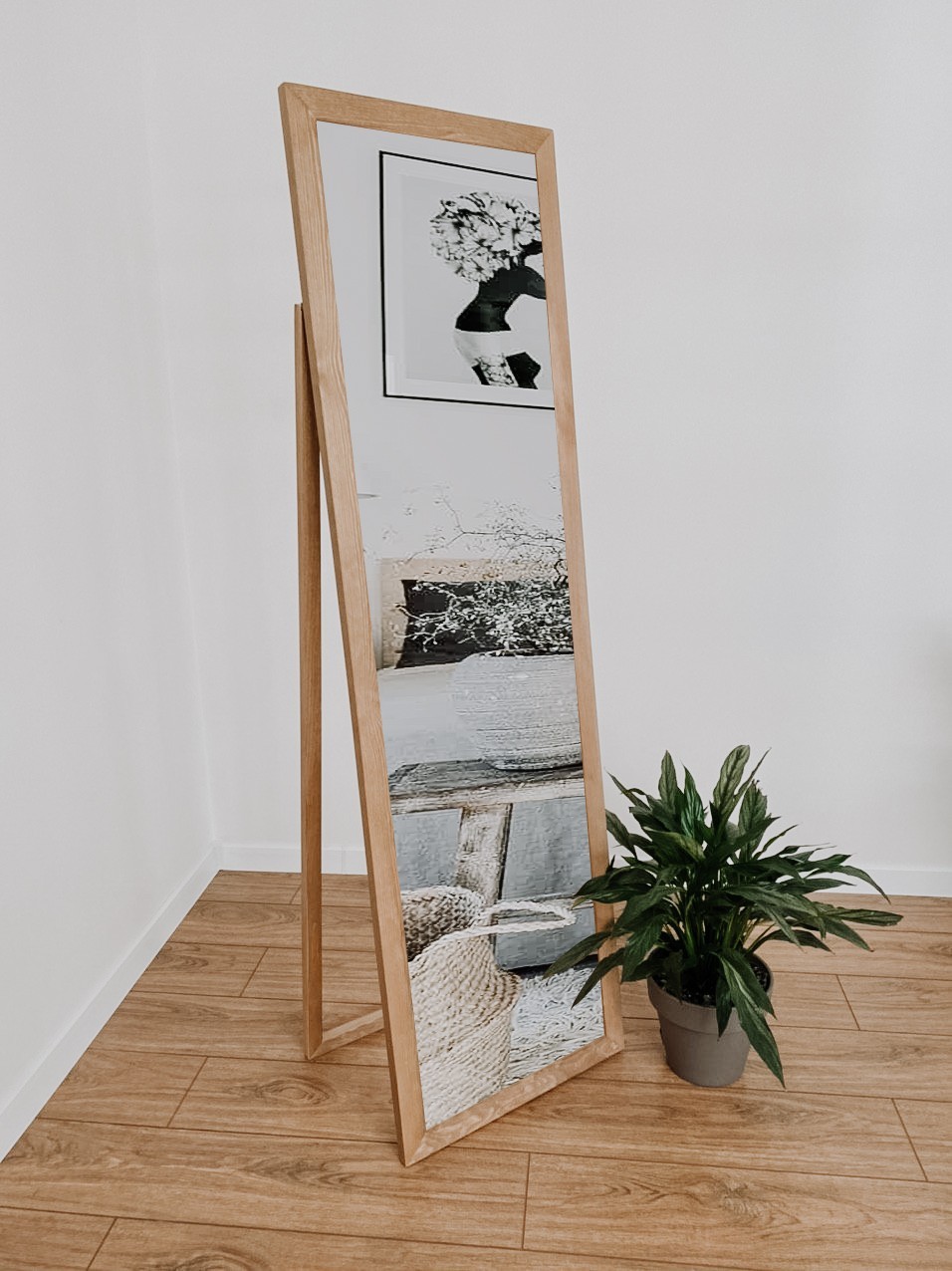 

Зеркало напольное в деревянной раме HomeDeco Светло-коричневый 160х60