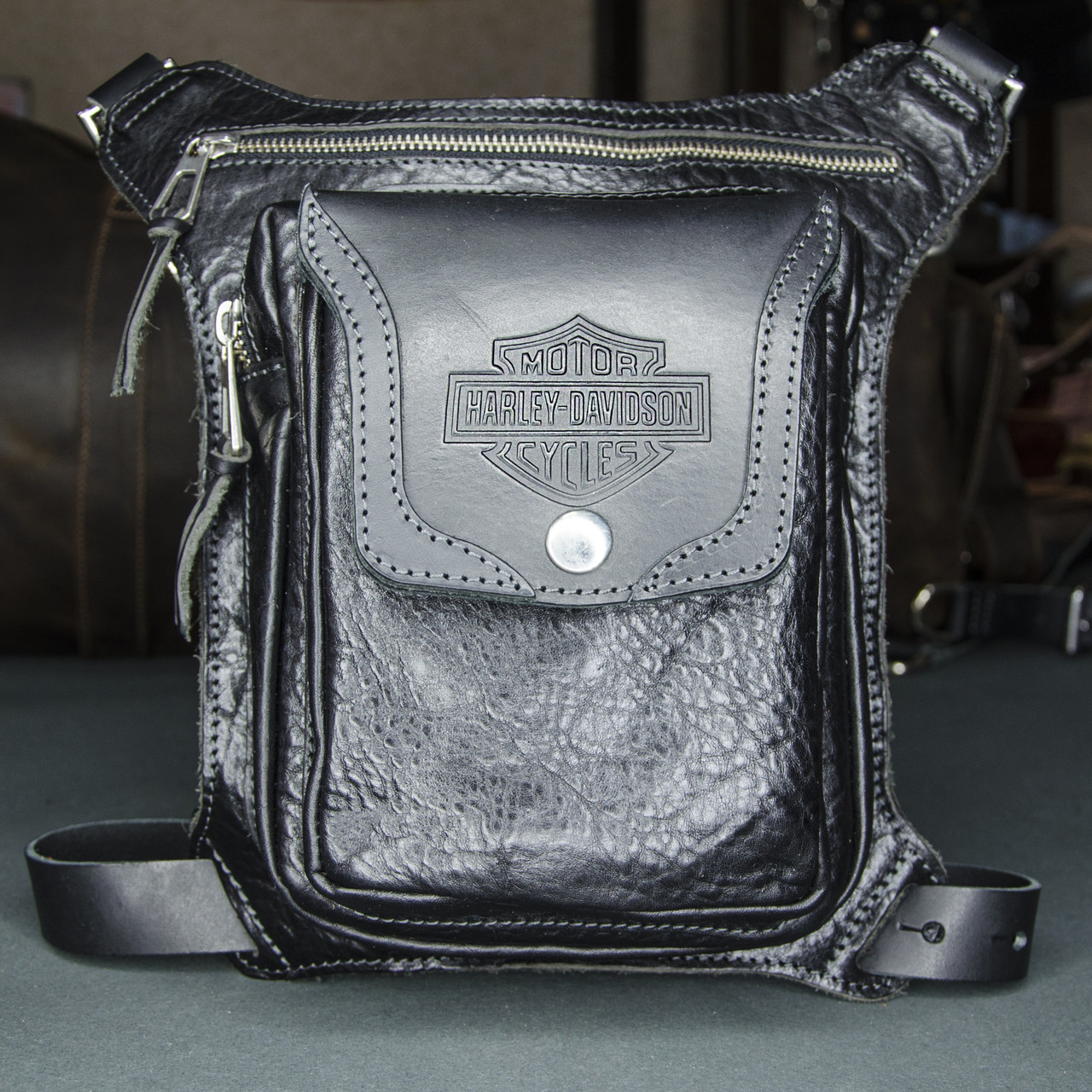 

Сумка на бедро из натуральной кожи Ridl Harley Davidson черная 902610Harley Davidson