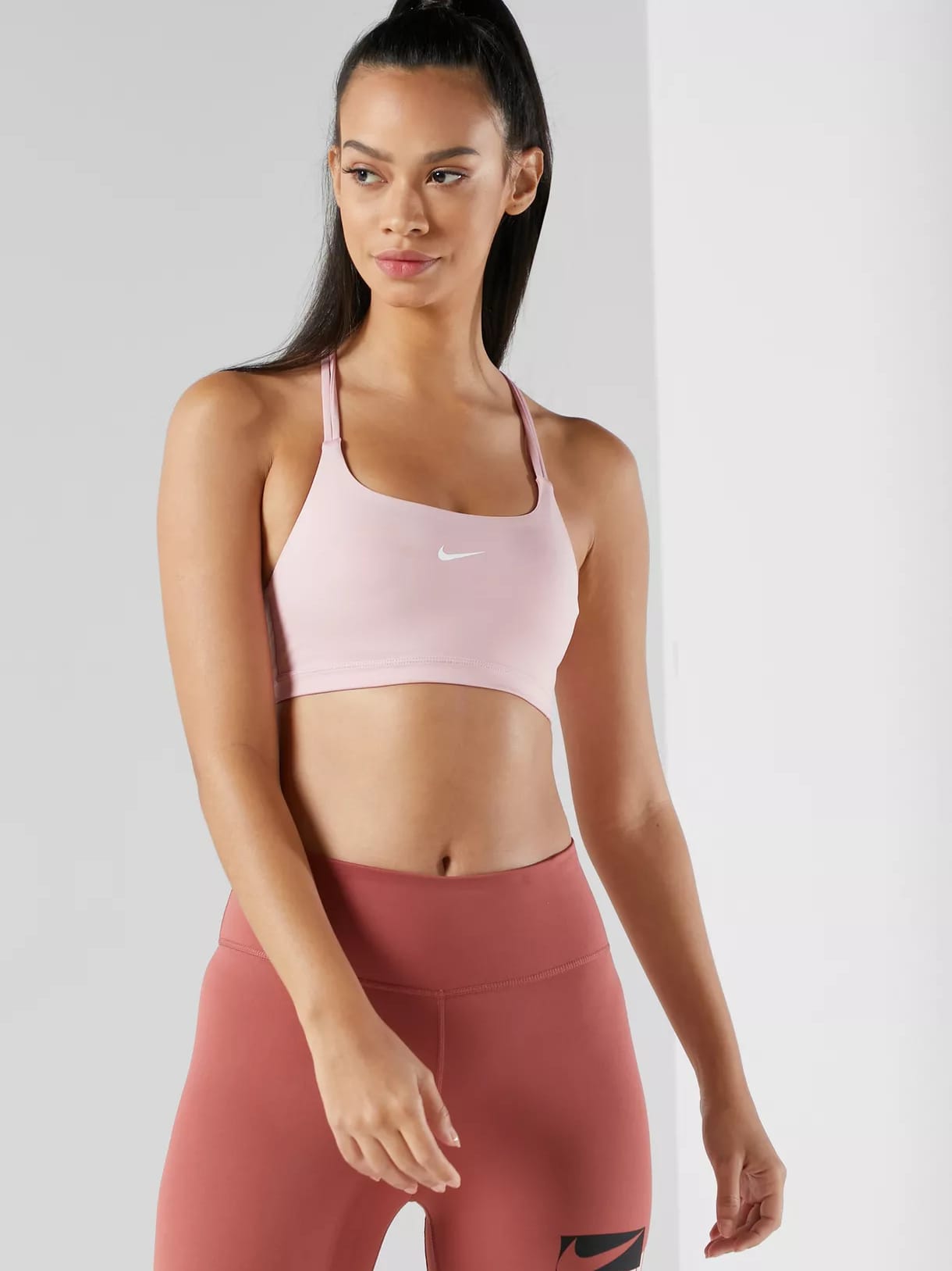 

Спортивный топ Nike W Nk Df Indy Strpy Nonpded Bra CT3721-630  Светло-розовый, Спортивный топ Nike W Nk Df Indy Strpy Nonpded Bra CT3721-630 L Светло-розовый