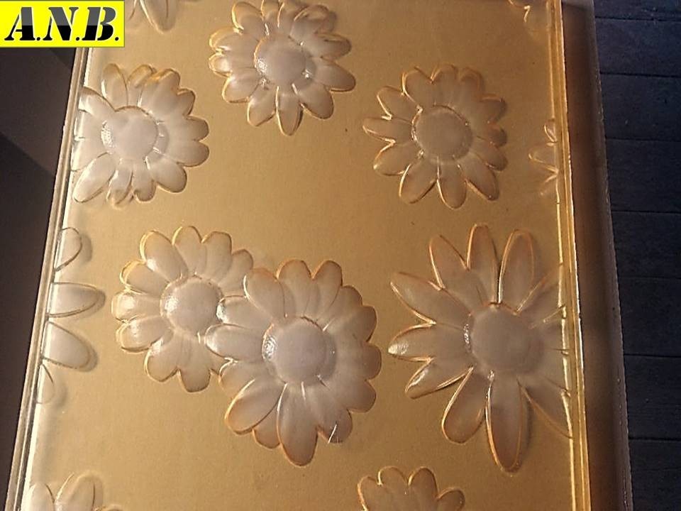 

Гибкая полиуретановая форма для изготовления декоративных гипсовых 3D панелей A.N.B. "ПРИМУЛА" 500х500х25мм