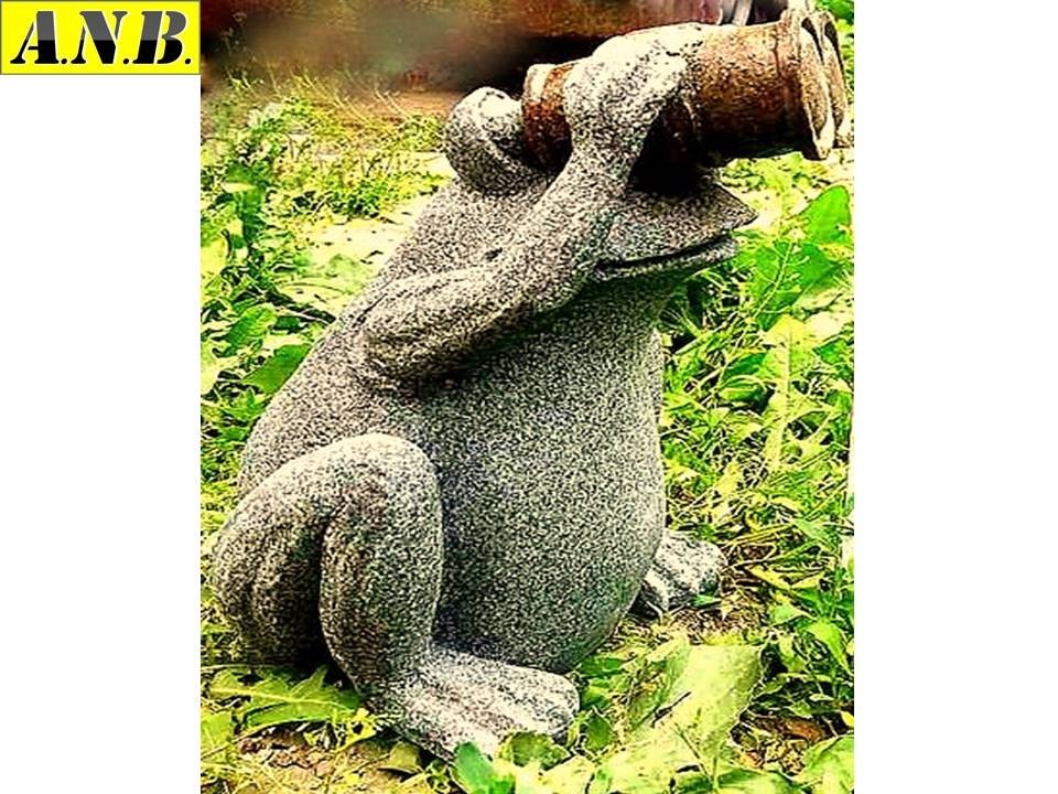 

Гибкая полиуретановая форма с пластиковым каркасом для садовой фигуры A.N.B. "ЛЯГУШ-ДОЗОРНЫЙ" 1шт