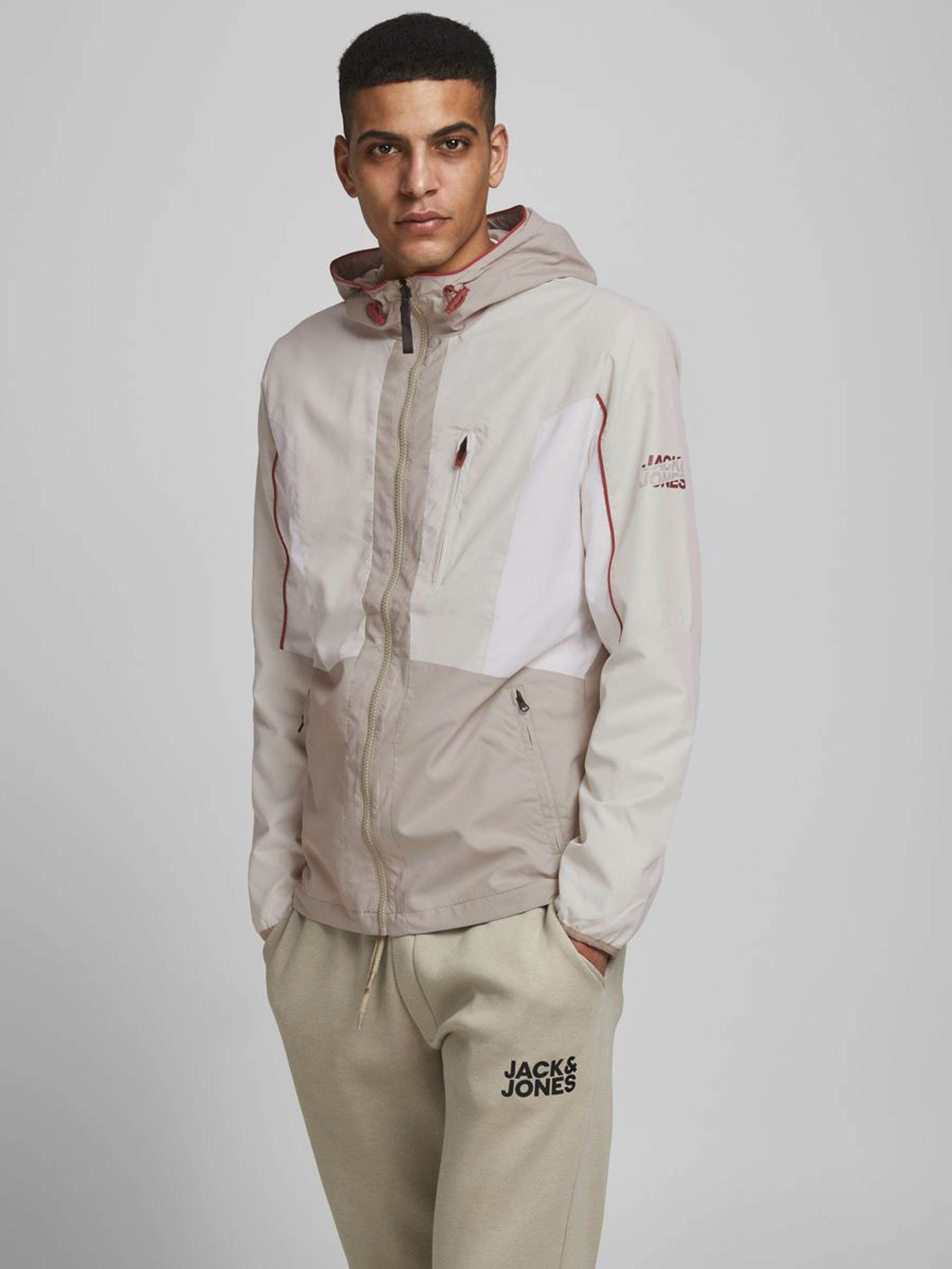 

Ветровка Jack & Jones 12184713-385 XL
